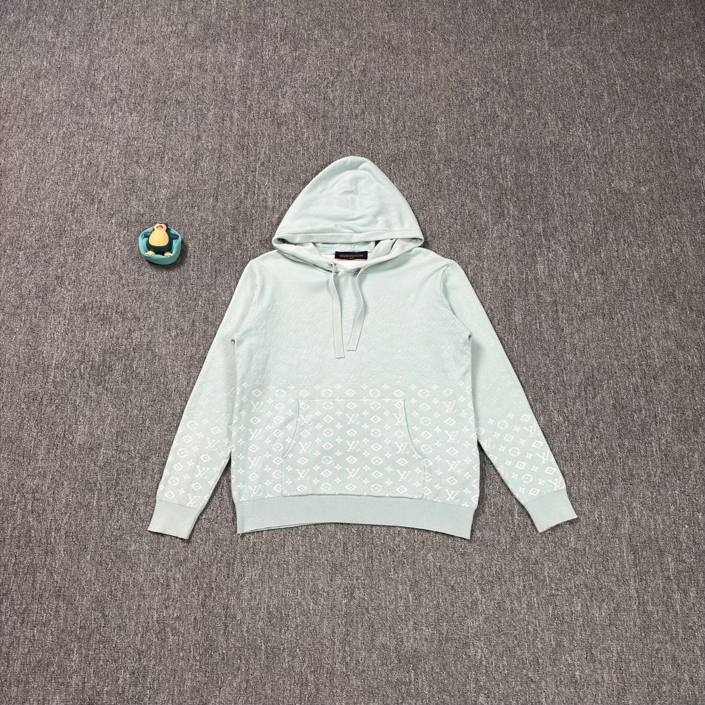 Louis Vuitton LV Fall Blue Gradient Printed Hoodie Size US M / EU 48-50 / 2 - 1 Thumbnail