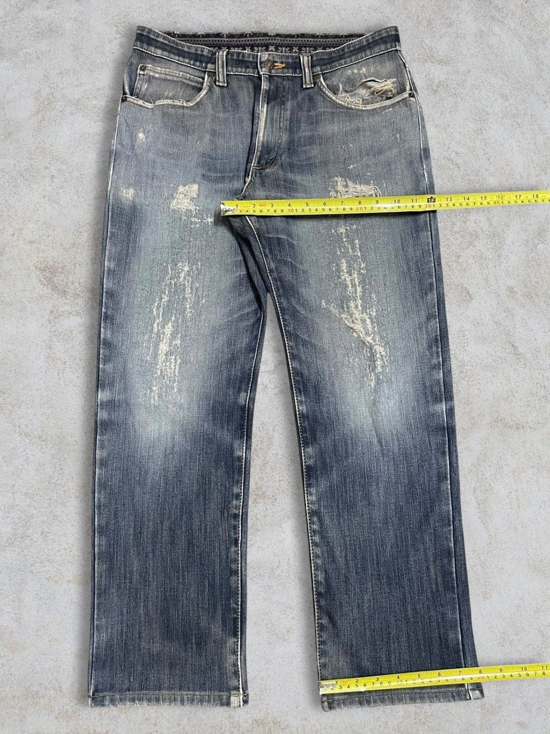 Edwin Edwin Japan Distressed Fade Grey Wash Navajo Lining Jeans Size US 32 / EU 48 - 16 Thumbnail