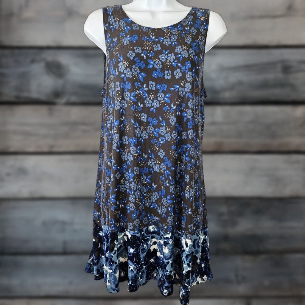 Vintage LOGO Layers Womens Tank Top Sz M Blue Gray Floral Rayon Blend Sleeveless Pullover Knit Shirt Casual Womens Medium Blue Floral 90s? Size M / US 6-8 / IT 42-44 - 1 Thumbnail