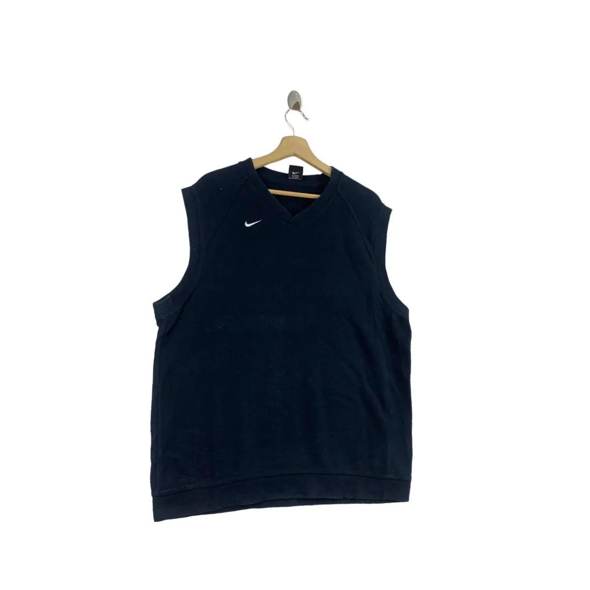 Nike Vintage NIKE TEAM COLLECTION Swoosh Tank Top Tee Shirt Size M / US 6-8 / IT 42-44 - 4 Thumbnail