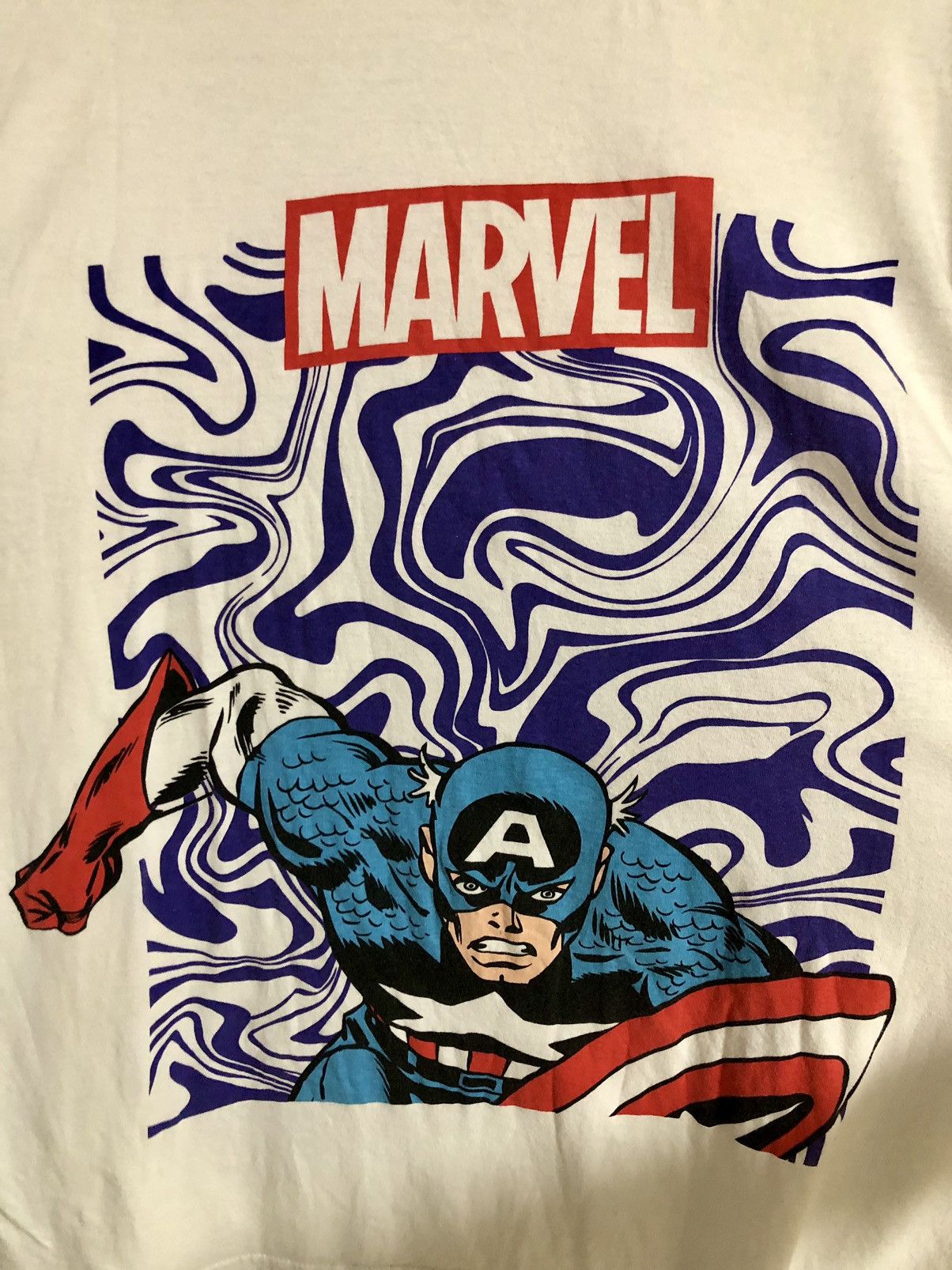 Marvel Comics Marvel Captain America long sleeve tee Size US XL / EU 56 / 4 - 2 Thumbnail