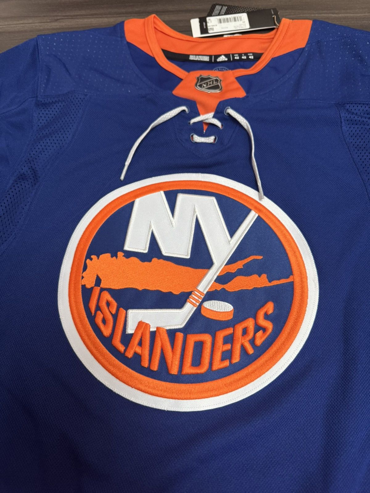 Adidas New York Islander NHL Home Blue Premier Jersey Size 42 Size US S / EU 44-46 / 1 - 2 Thumbnail