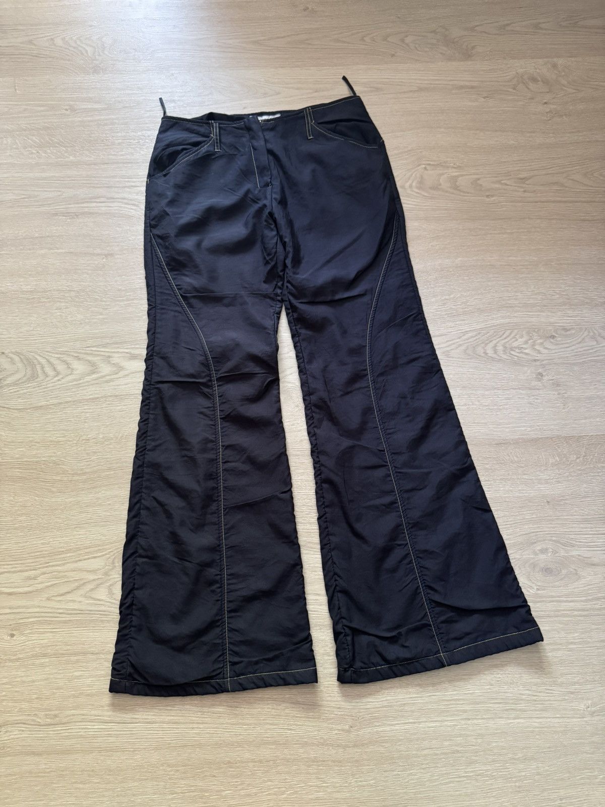 Vintage Vintage Women’s Avant Garde y2k Black Bootcut Pants Size 27" / US 4 / IT 40 - 1 Thumbnail