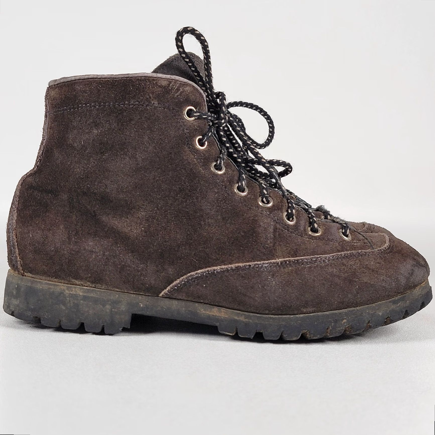 Vintage VINTAGE ALPS MOUNTAINEERING Hiking Boots Brown Suede Leather Upper Composite Toe 8.5 M Men’s Shoes Boots Size US 9 / EU 42 - 2 Thumbnail
