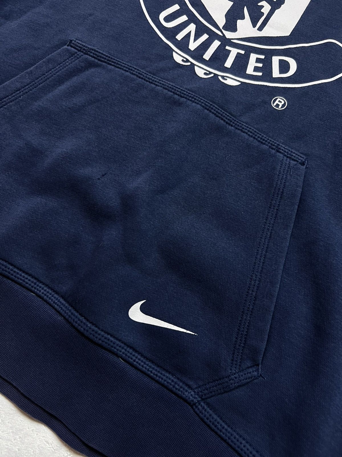 Nike 00s Nike Manchester United Vintage Y2K Oversized Hoodie Size US M / EU 48-50 / 2 - 5 Thumbnail