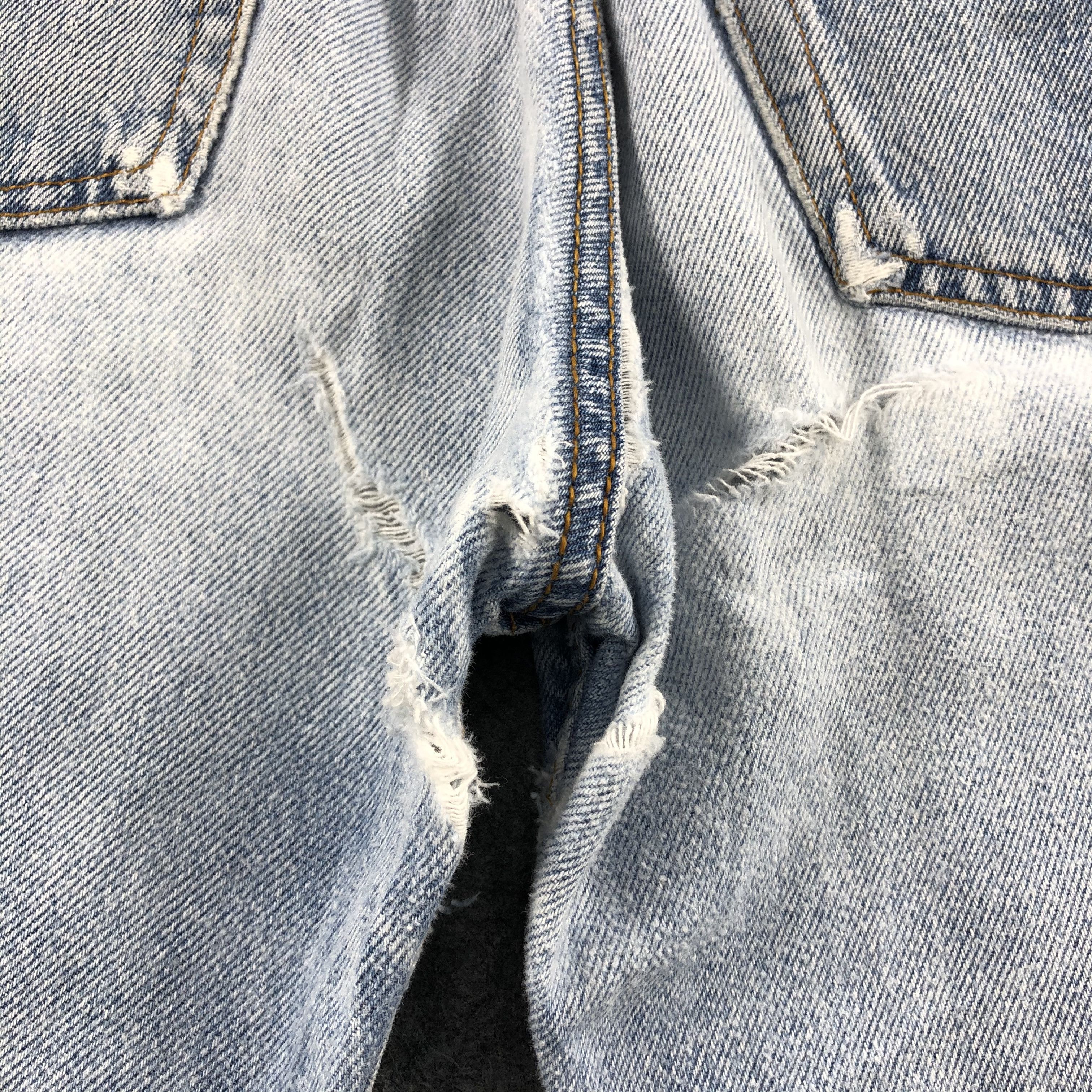 Levi's Vintage 80s Light Wash Levis 501 Jeans-JM1422 Size US 29 - 8 Thumbnail