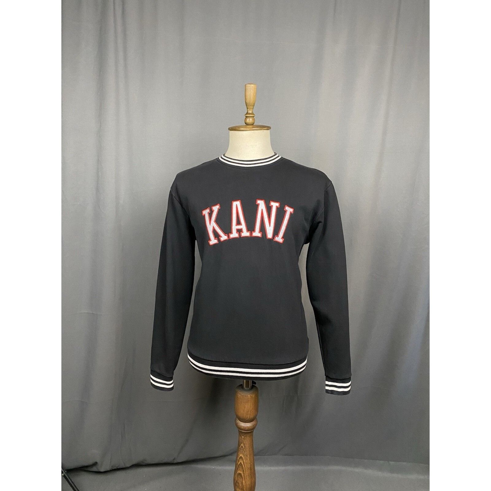 Karl Kani Karl Kani Big Logo Men's Black Crewneck Sweater Size S Size US S / EU 44-46 / 1 - 3 Thumbnail