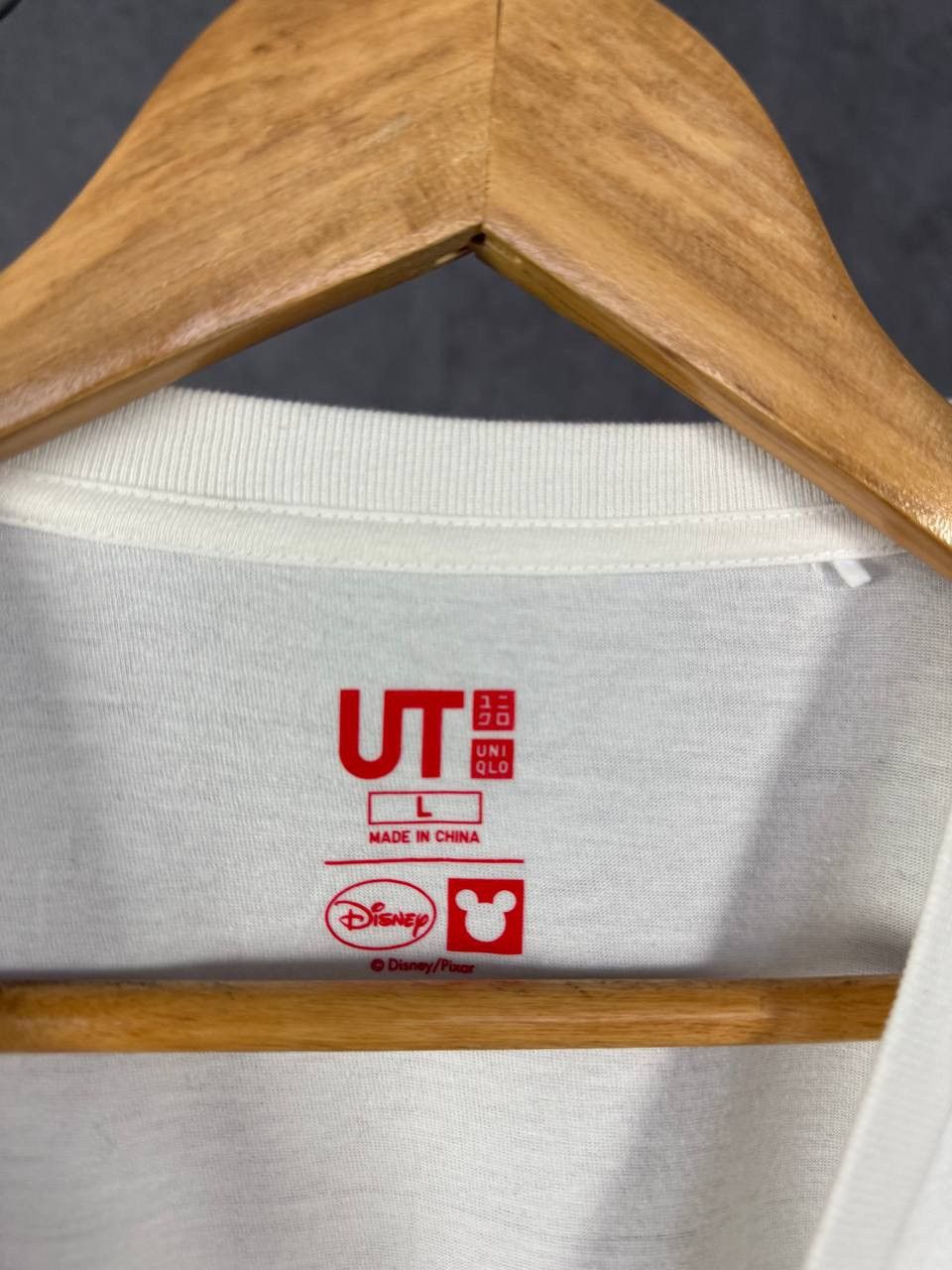 Disney Disney x Uniqlo comics movie tee Size US L / EU 52-54 / 3 - 4 Thumbnail