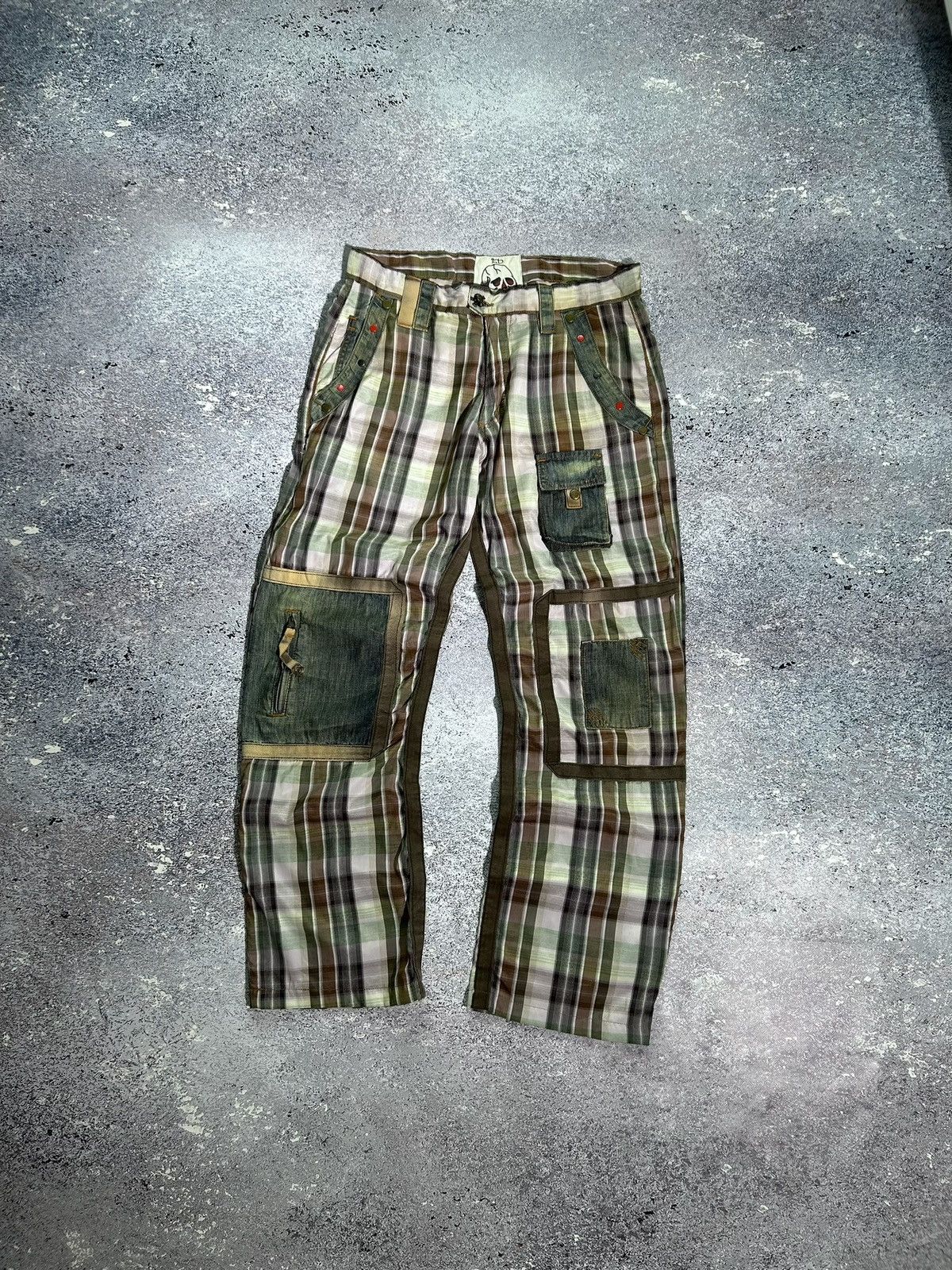 image of Y2K Ed Hardy Pant Cargo Multi Pocket Very Vintage in Brown, Men's (Size 32)