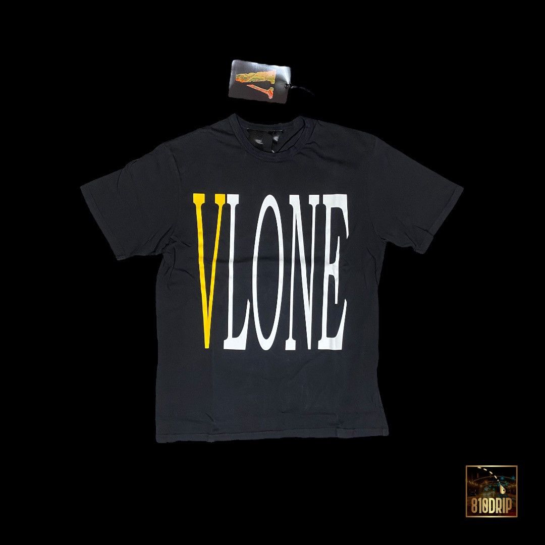 Vlone Vlone Yellow Staple Tee Black (L) Size US L / EU 52-54 / 3 - 1 Thumbnail