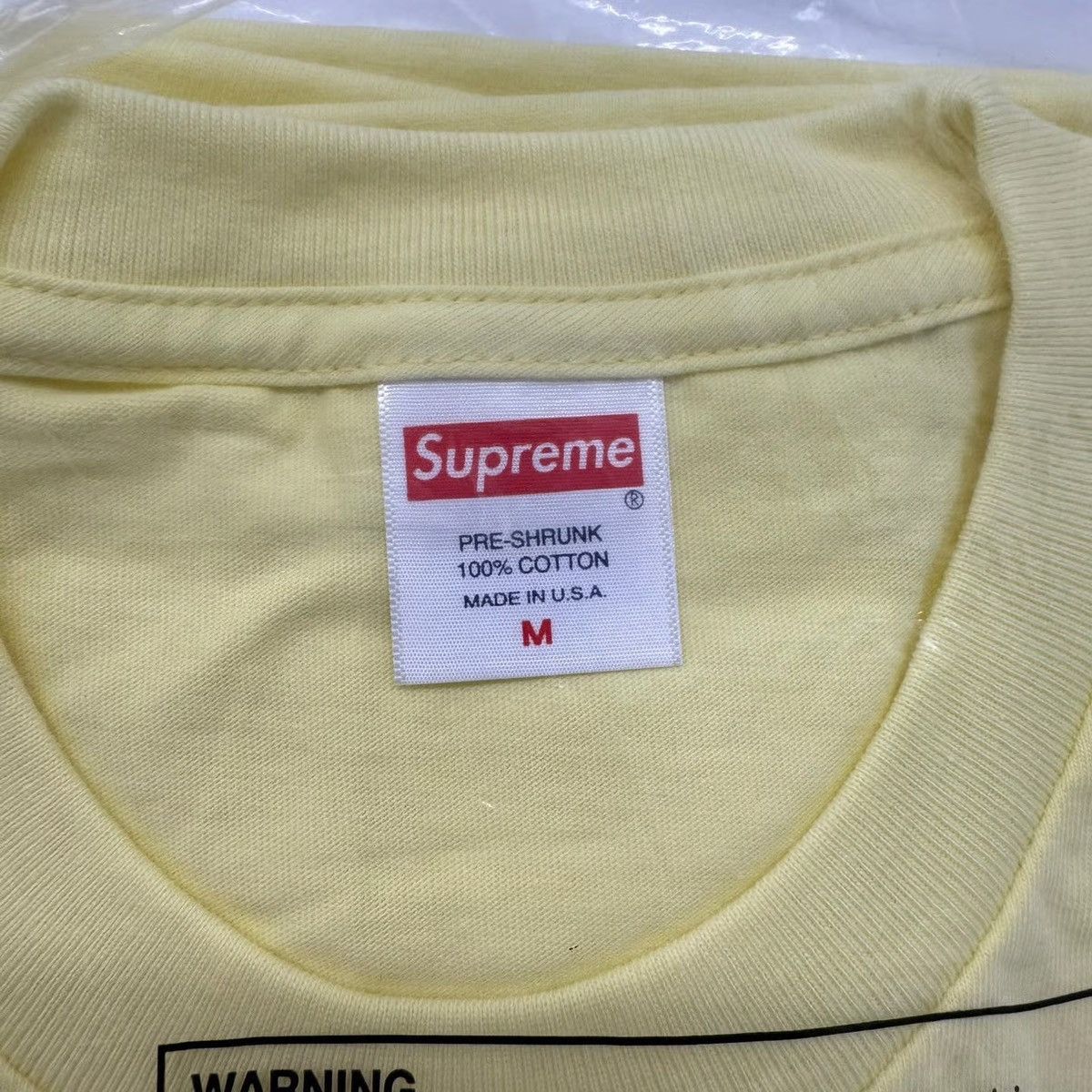 Kaws × Supreme Supreme KAWS Chalk Logo Tee Pale Yellow Size US M / EU 48-50 / 2 - 3 Thumbnail