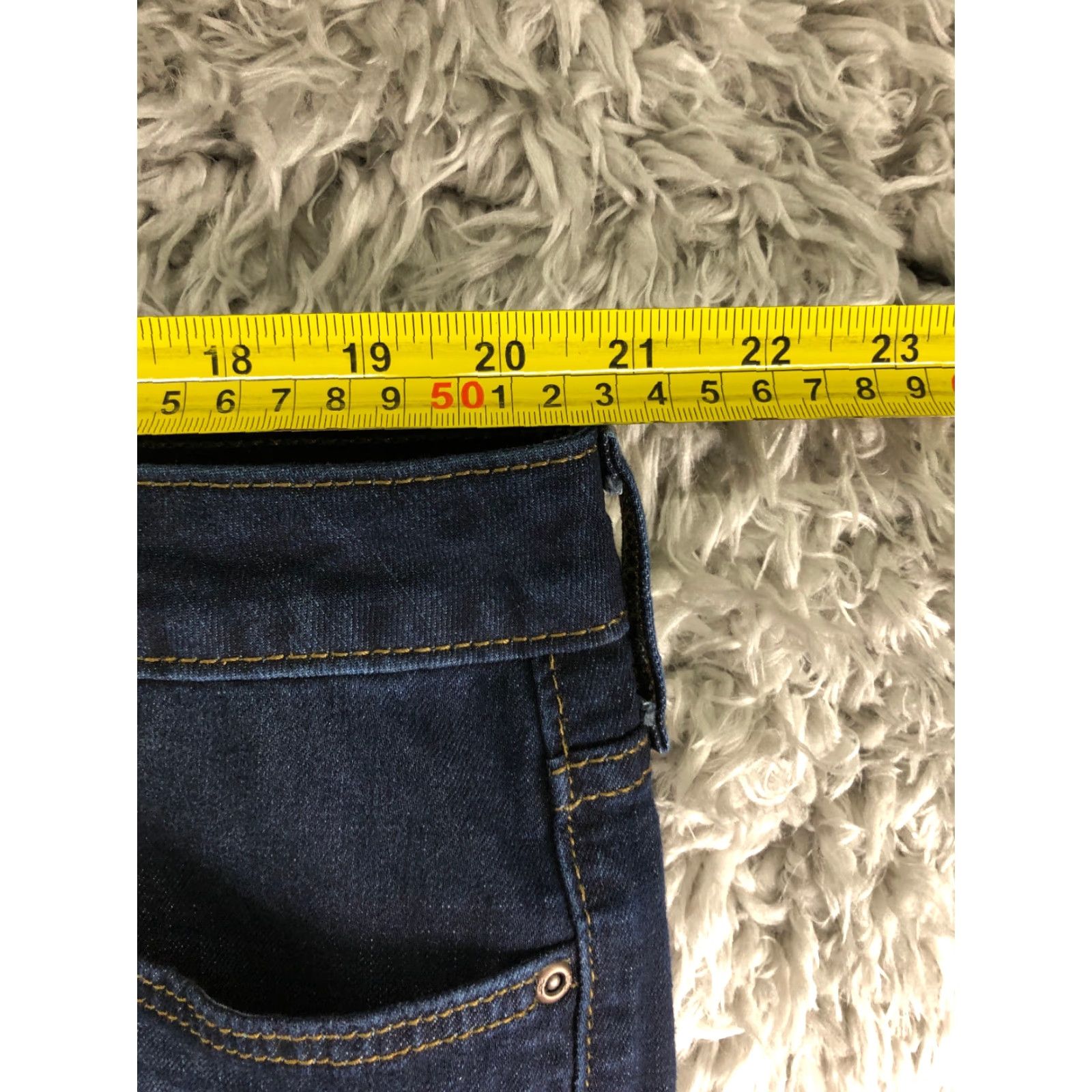 Lee LEE Womens Plus Size 22 Bermuda Blue Denim Jean Shorts Mid Rise Medium Wash Casual Fashion Womens Jeans Shorts Size 40" / US 18 - 2 Thumbnail