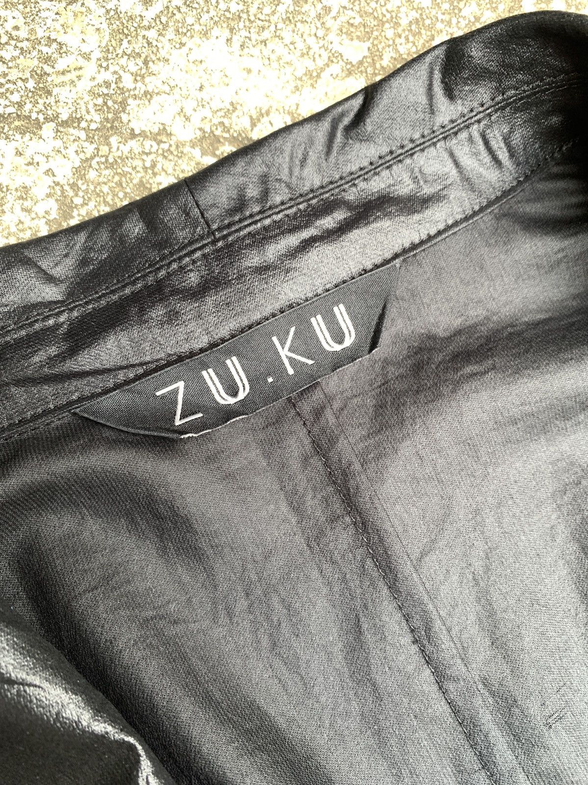 Japanese Brand y2k ZU.KU Black Leather Look Short Sleeves Blazer Size M / US 6-8 / IT 42-44 - 8 Thumbnail