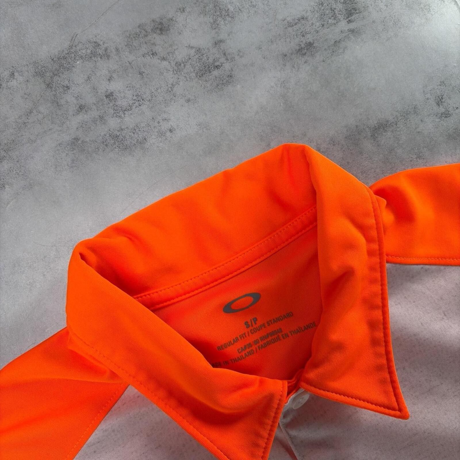 Oakley Y2K Orange Oakley Dri Fit Center Logo Golf Polo Shirt Size US S / EU 44-46 / 1 - 8 Thumbnail