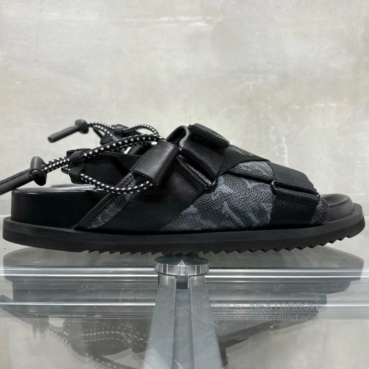 Louis Vuitton Louis Vuitton 3M Black Reflective Magic tape Sandals Size US 9 / EU 42 - 4 Thumbnail