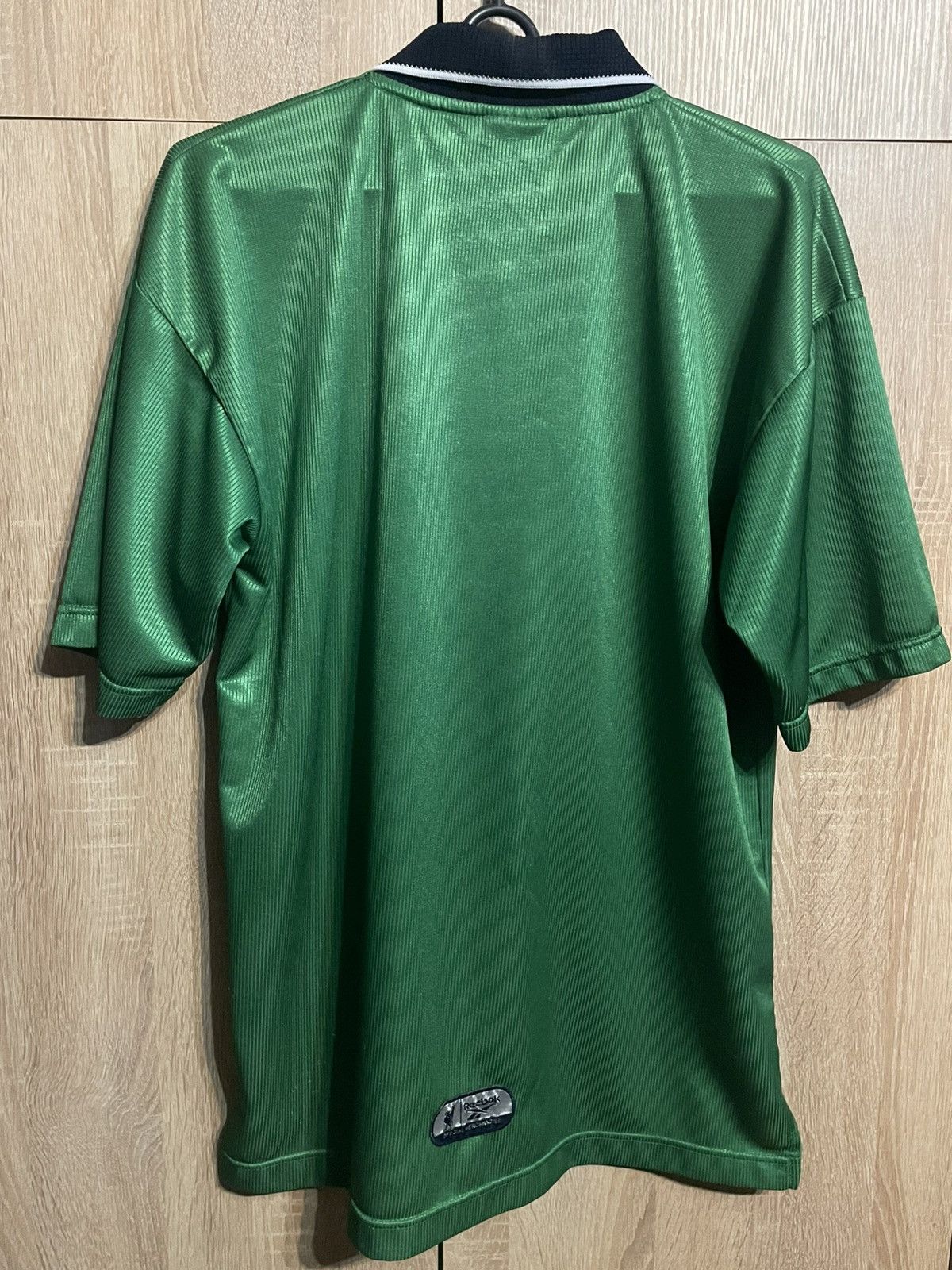 Liverpool Vintage 90s football archive soccer jersey 1999