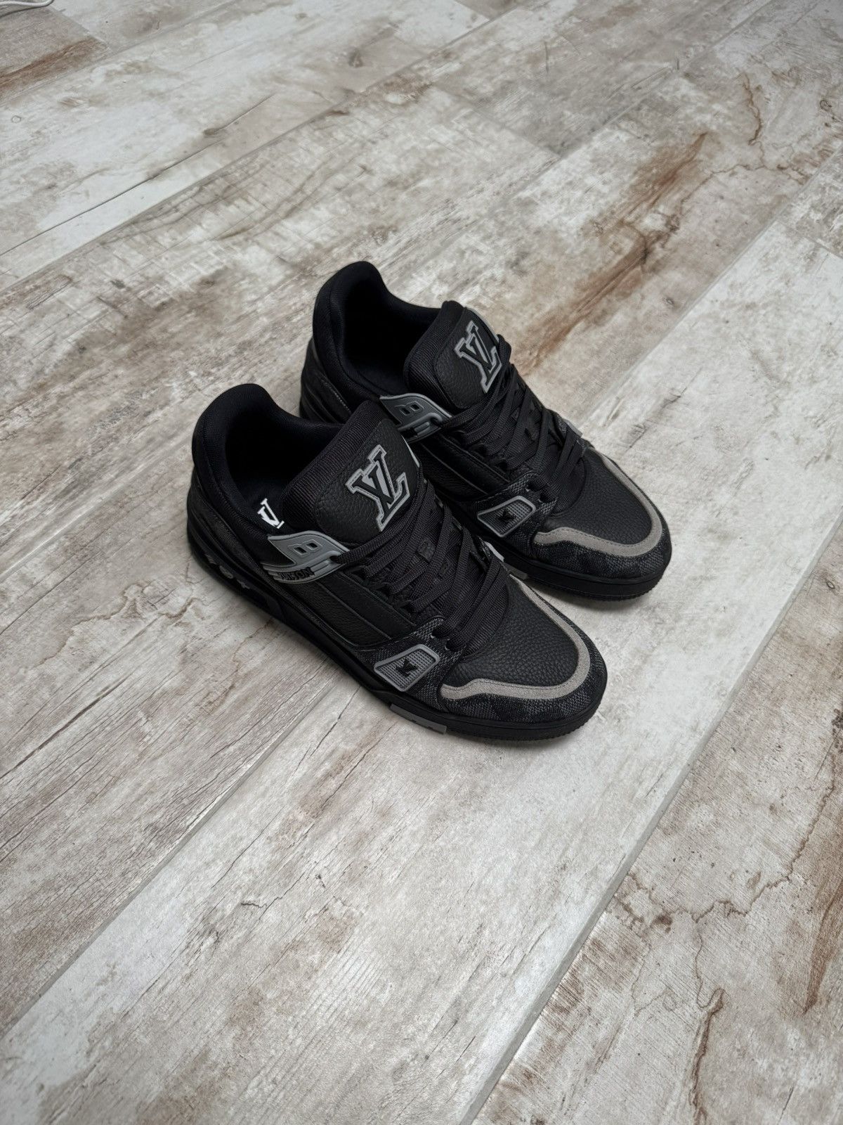 Other louis vuitton trainer Size US 9.5 / EU 42-43 - 1 Thumbnail