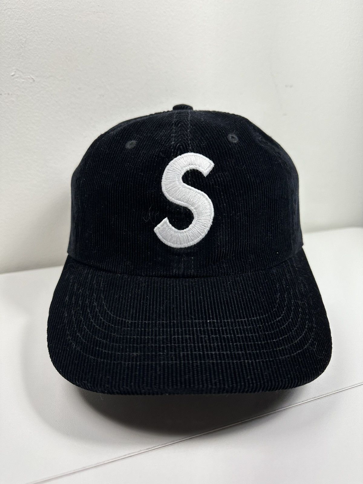 supreme s logo キャップ Supreme S Logo Cap | Grailed