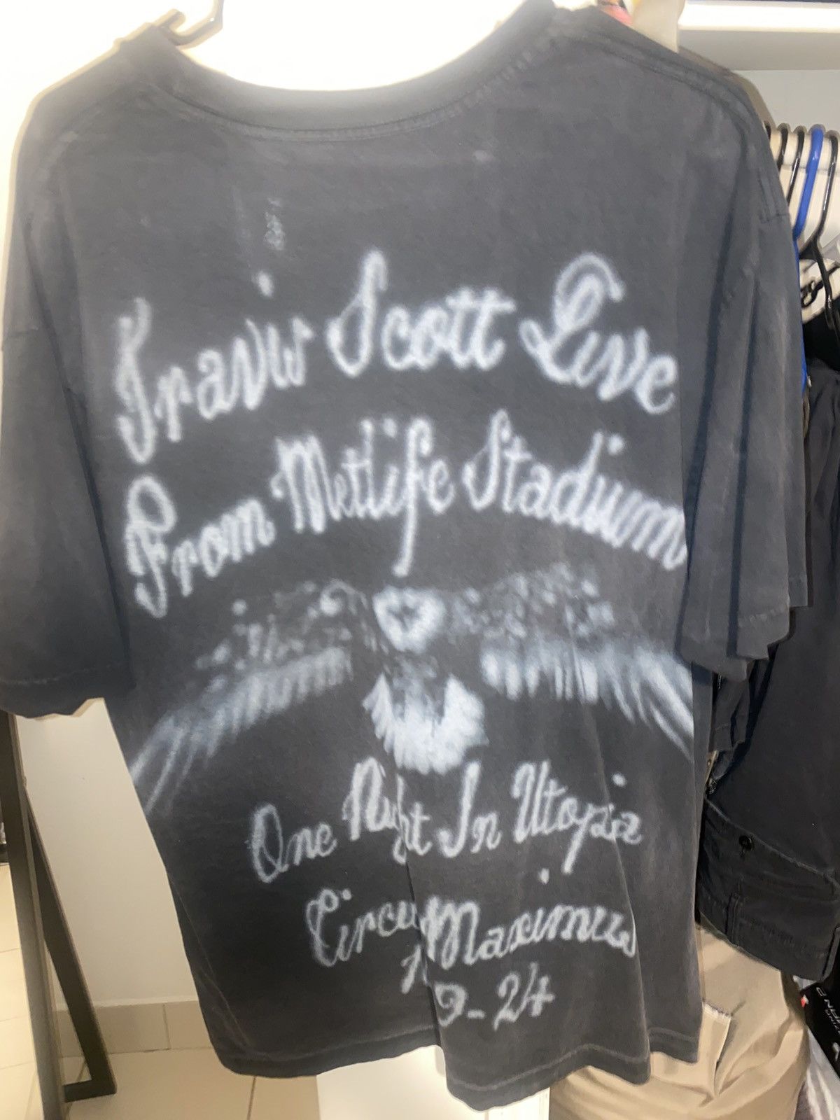 Travis Scott Travis scott metlife concert shirt Size US XL / EU 56 / 4 - 4 Thumbnail