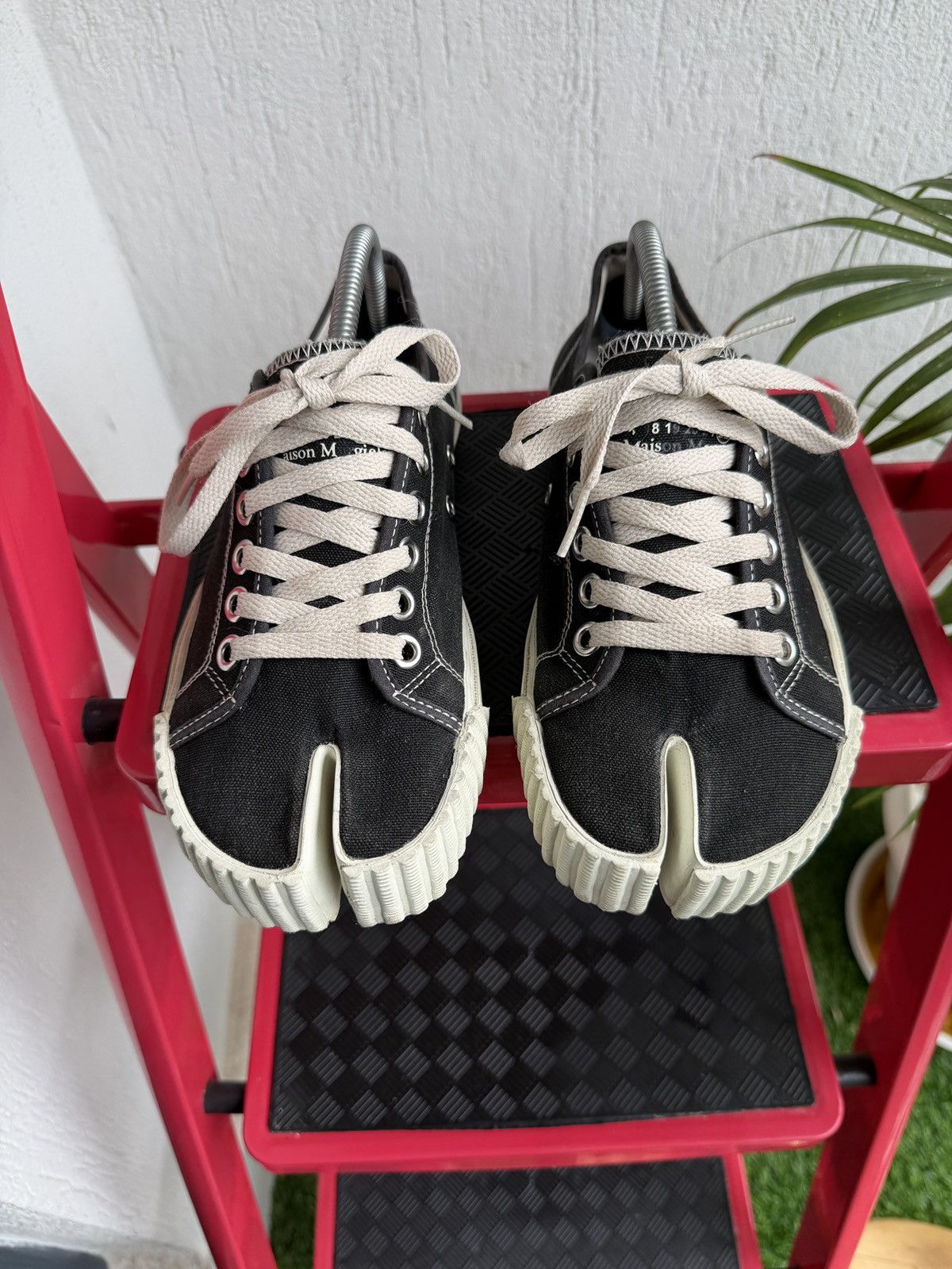Maison Margiela tabi canvas sneaker Size US 8 / IT 38 - 7 Thumbnail