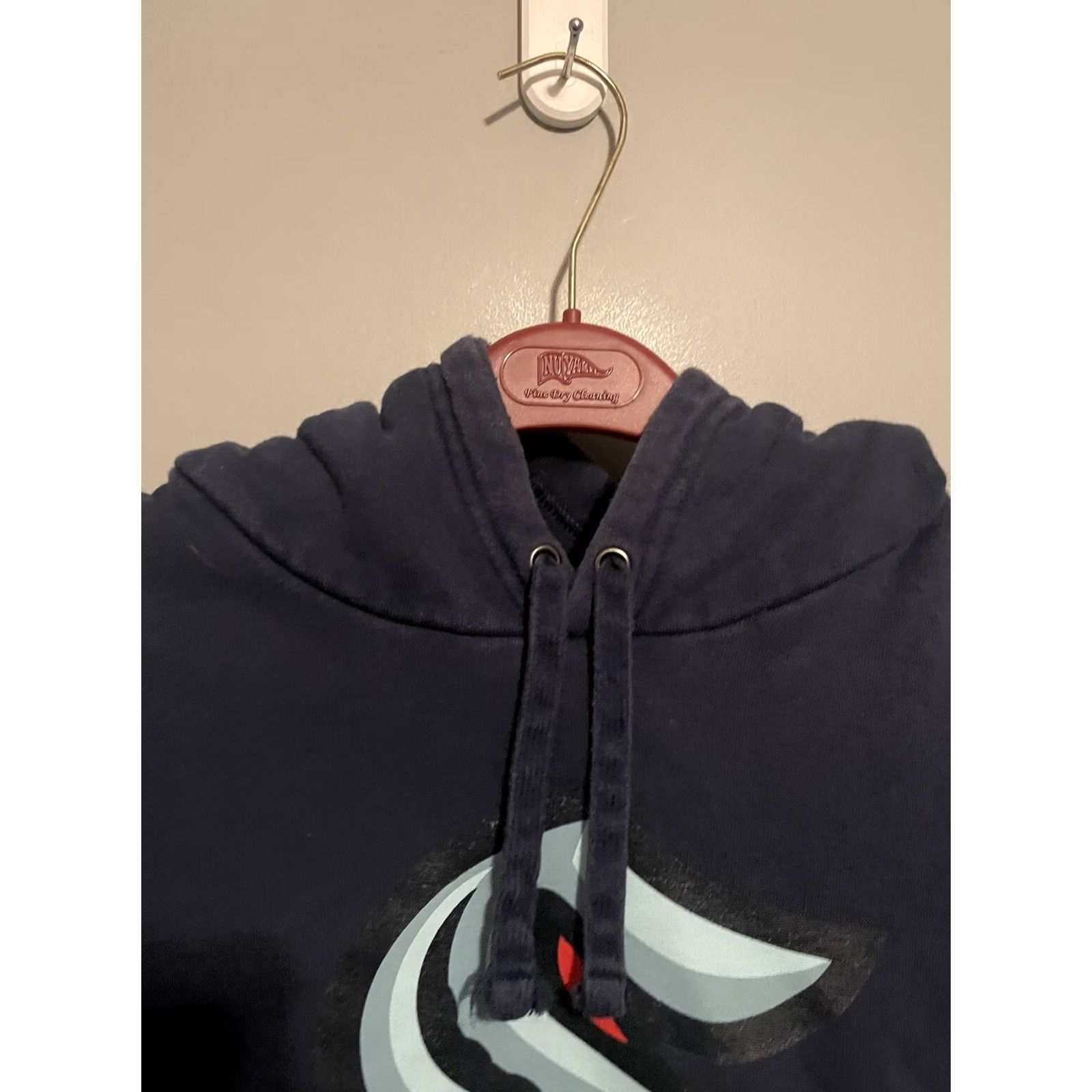 Vintage Fanatics Seattle Kraken Hoodie XL Mens Blue Logo Pullover Hooded Pockets Graphic Print Sports All Seasons Size US XL / EU 56 / 4 - 3 Thumbnail