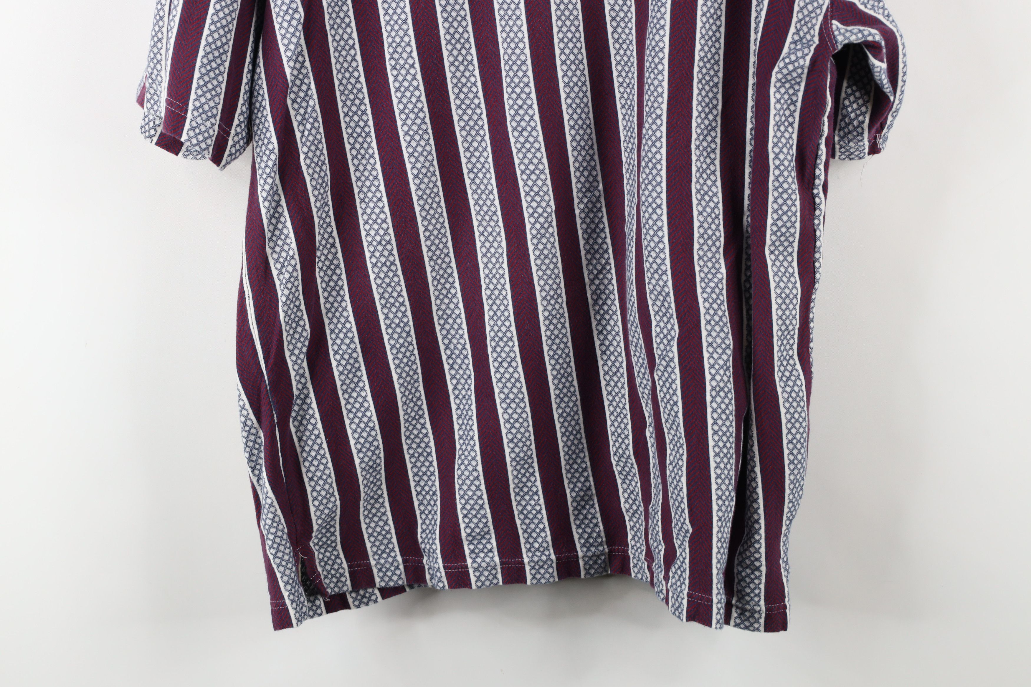 Vintage Vintage 90s Streetwear Geometric Knit Collared Polo Size US L / EU 52-54 / 3 - 8 Thumbnail