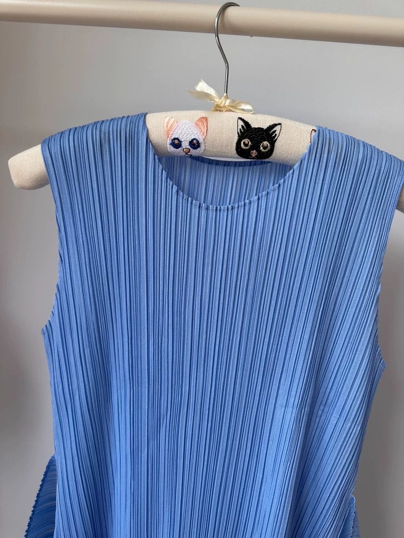 Issey Miyake Issey Miyake size:2 Sky-blue pleated dress Size XS / US 0-2 / IT 36-38 - 2 Thumbnail
