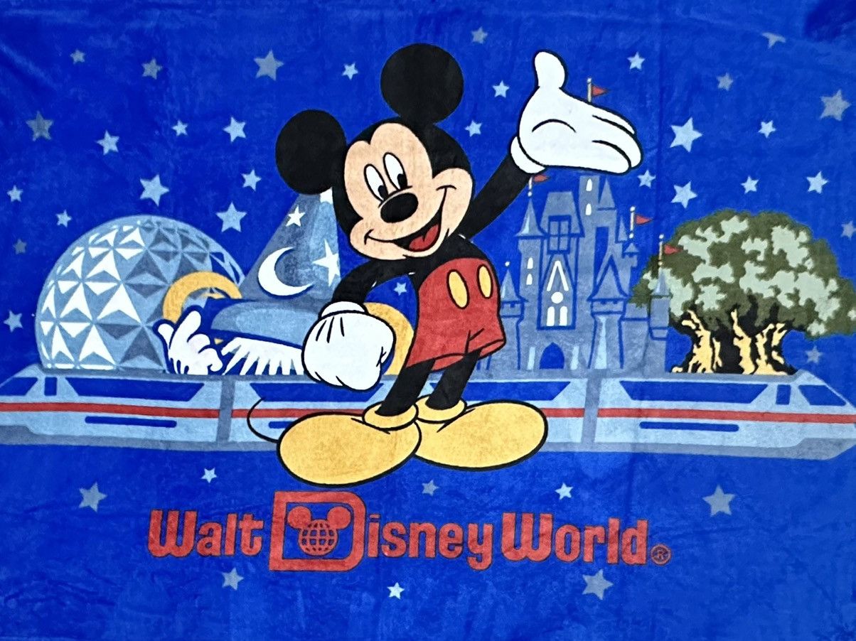 Disney Disney Mickey Mouse Character Plush Blanket Size ONE SIZE - 1 Thumbnail