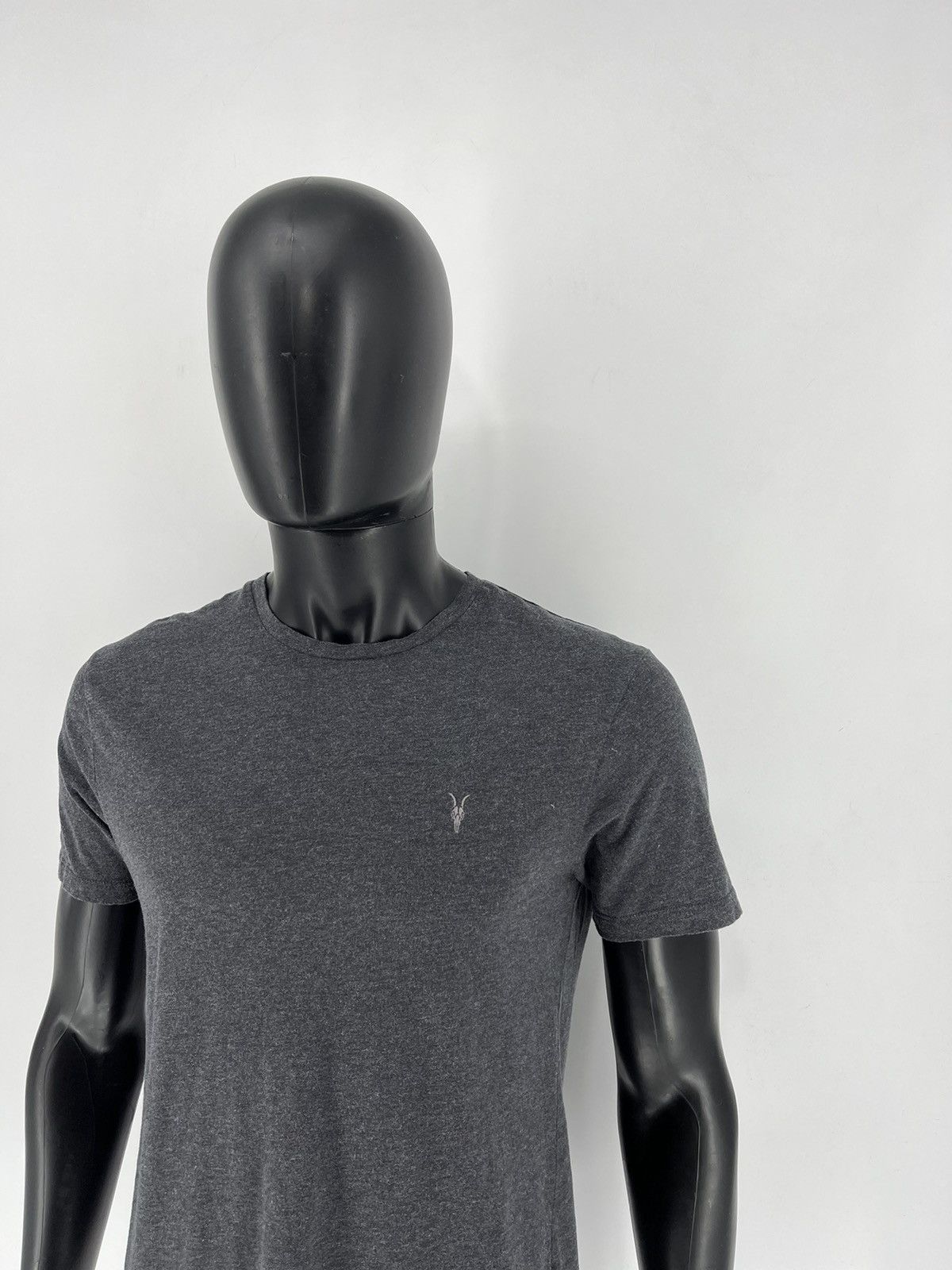 Allsaints Vintage Y2K Allsaints T-shirt luxury sportswear size M Size US M / EU 48-50 / 2 - 4 Thumbnail