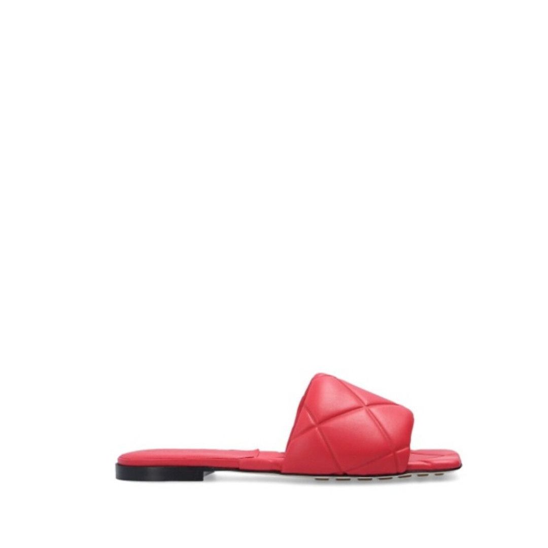 o1n1vont1124 Rubber Lido Flat Sandals in Pink
