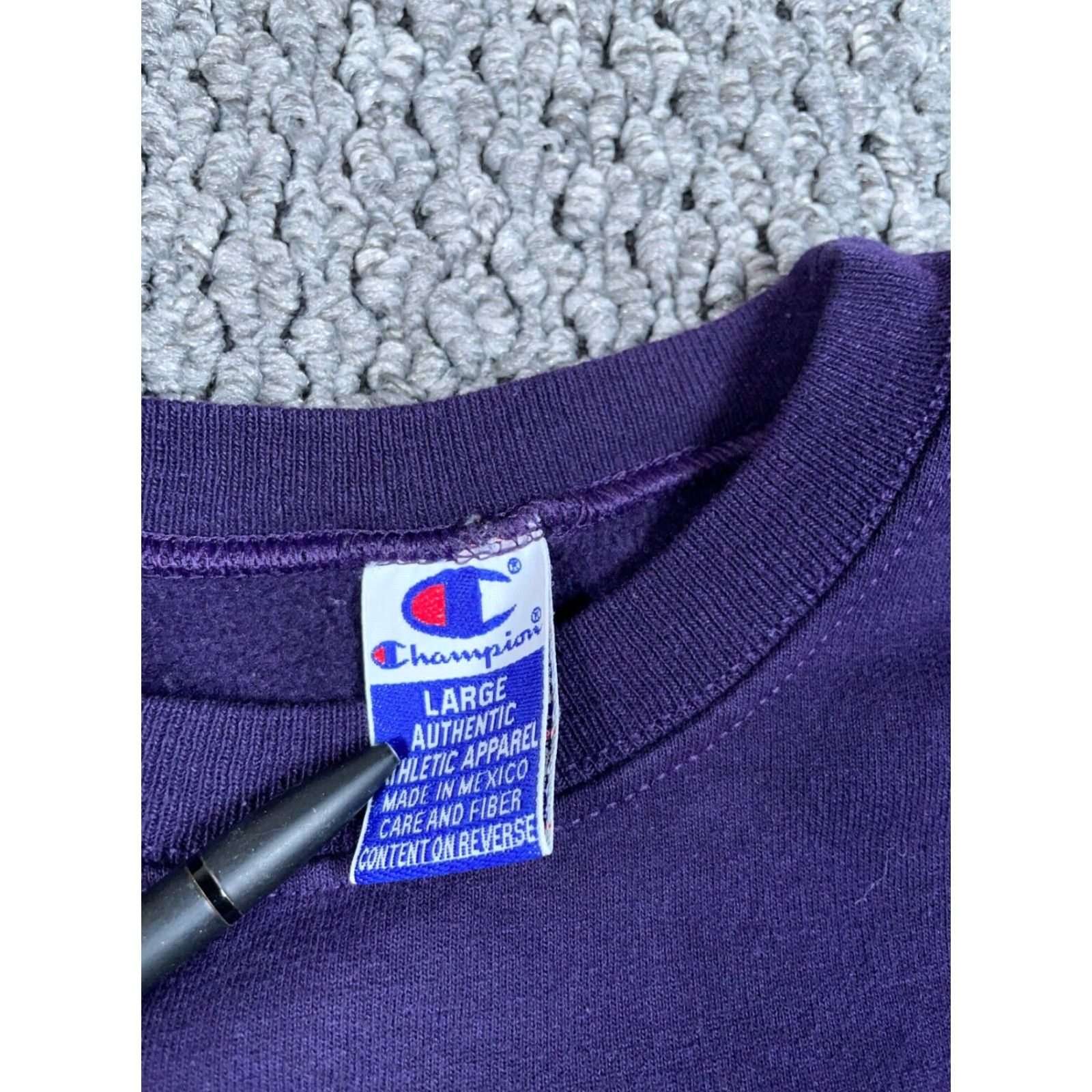 Champion VINTAGE Champion Sweatshirt Crewneck Adult Large Purple 90s Logo 50/50 Men Pullover Size US L / EU 52-54 / 3 - 3 Thumbnail