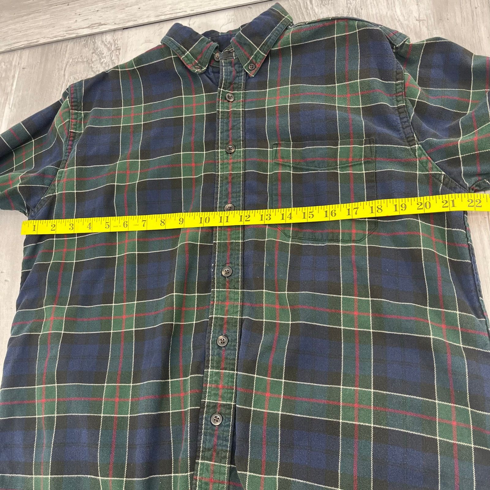L.L. Bean L.L. Bean Plaid Long Sleeve Flawed Cotton Button Down Shirt Size US M / EU 48-50 / 2 - 10 Thumbnail