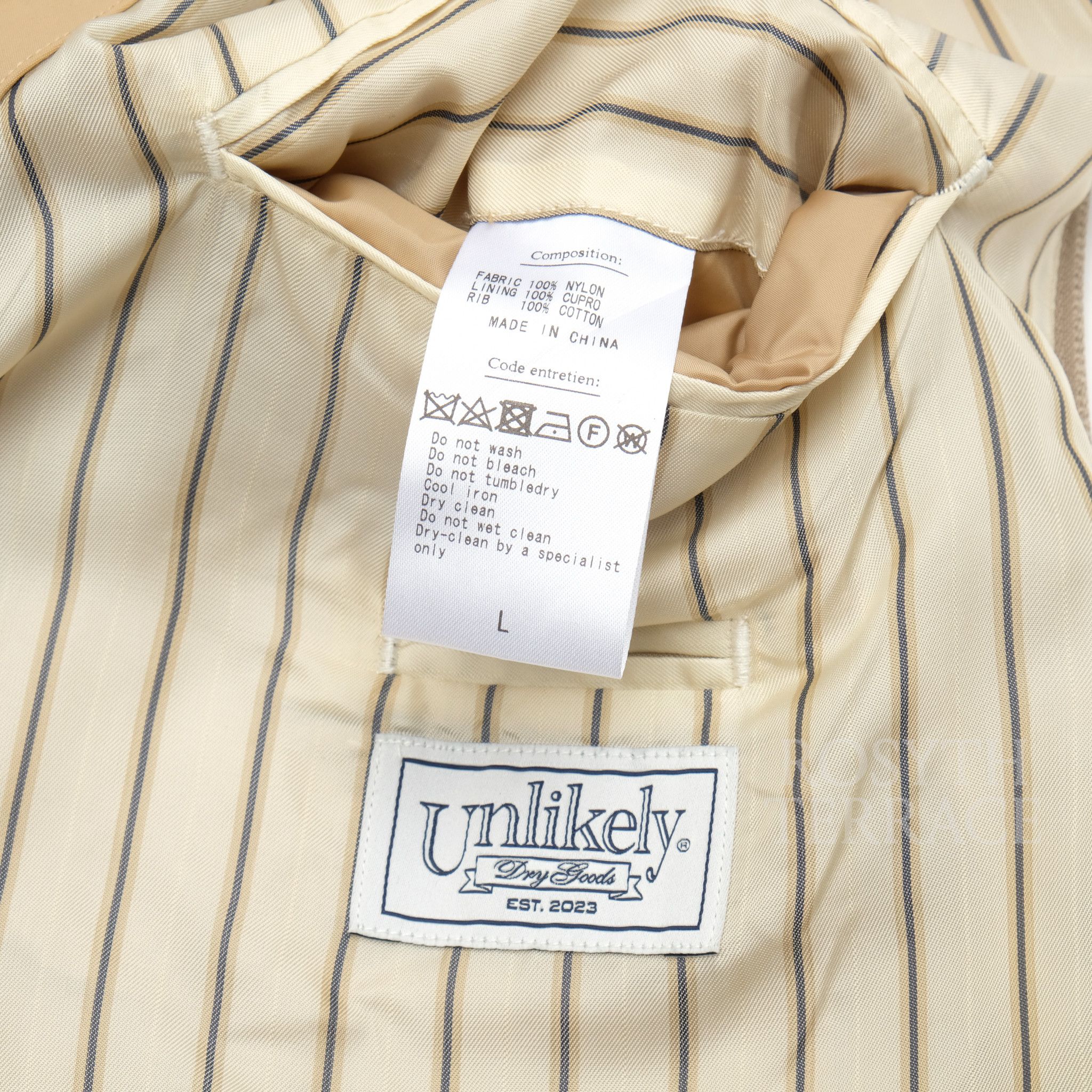 Unlikely 【Unlikely / ANYTHING GOLF VEST / SIZE L】 Size US L / EU 52-54 / 3 - 6 Thumbnail