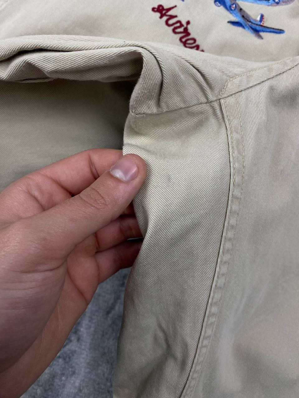 Avirex Vintage Avirex Bomber Jacket Made In Japan Men Size M Beige Size US M / EU 48-50 / 2 - 10 Thumbnail
