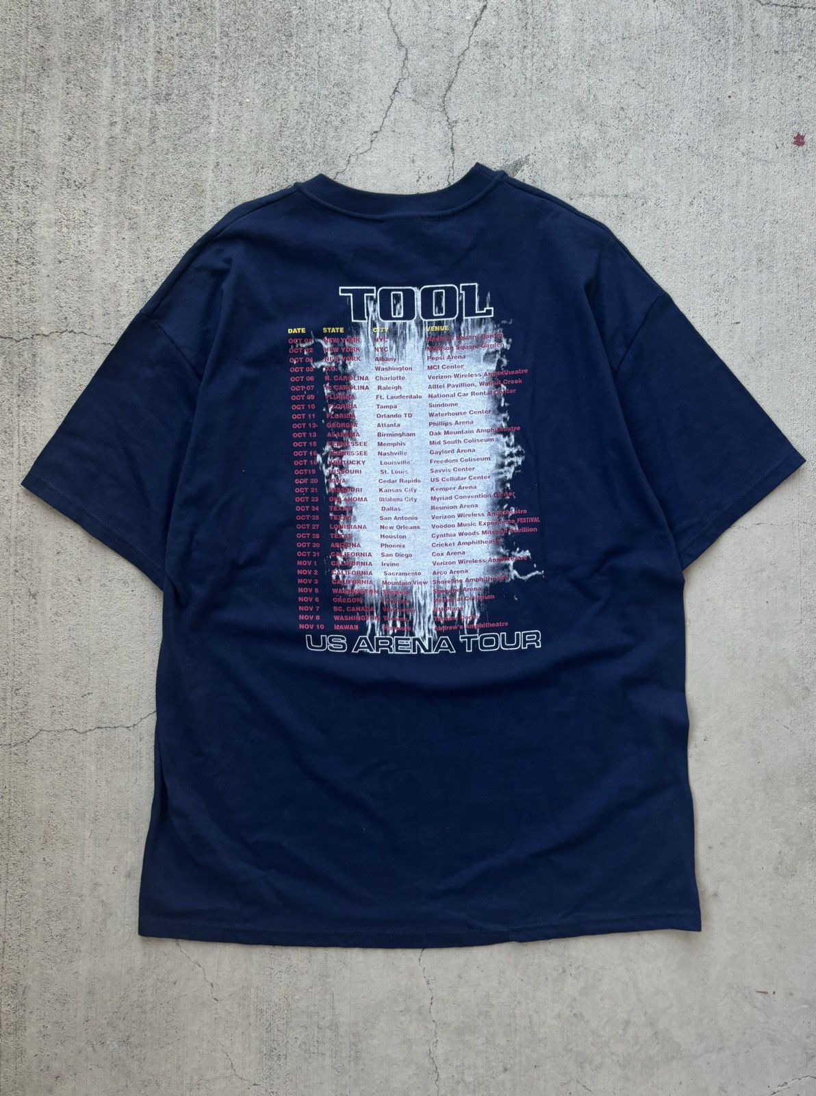 Vintage Vintage Y2K Blue 2001 Tool Wrench Penis Band Tour Tee XL Size US XL / EU 56 / 4 - 3 Thumbnail