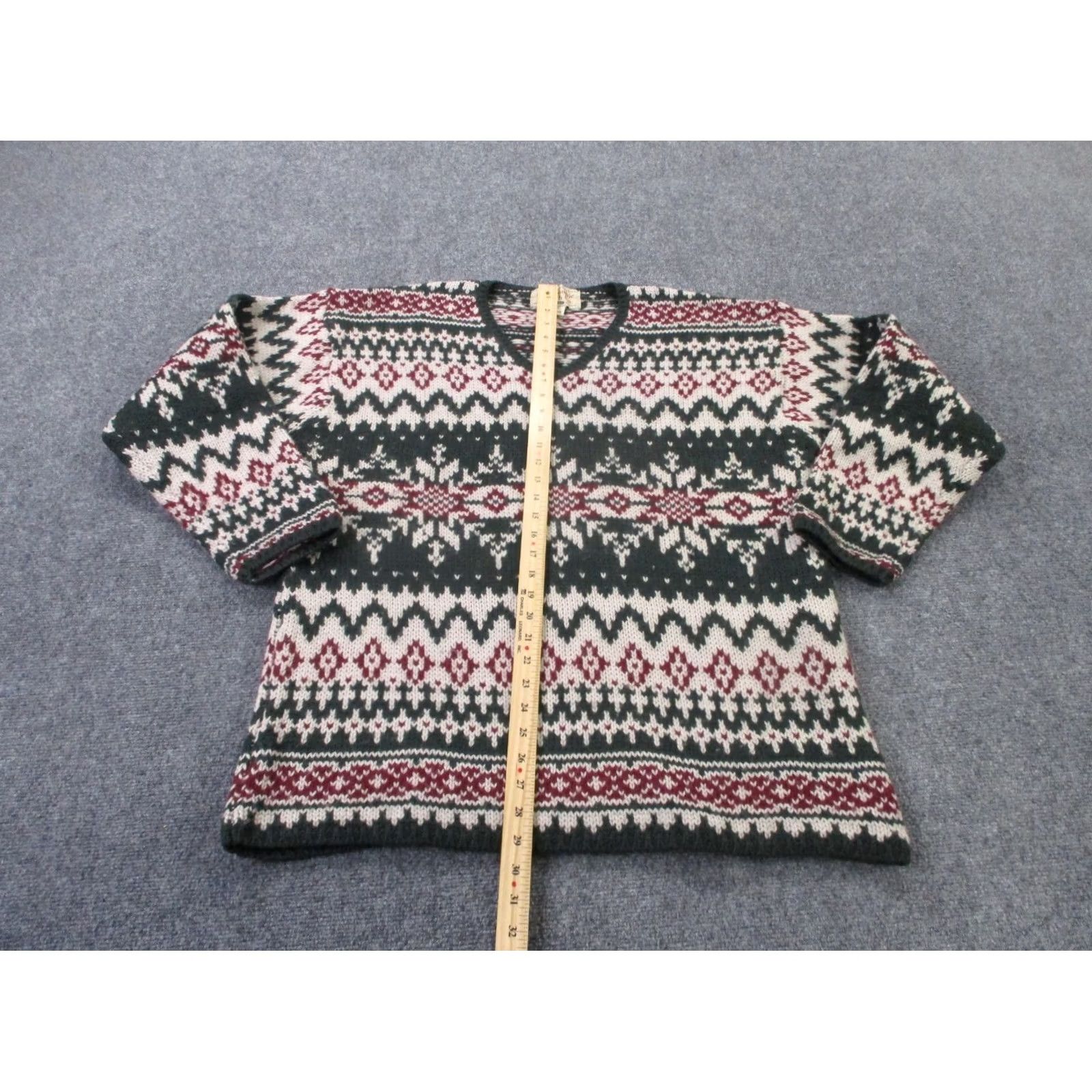 Abercrombie & Fitch Item Specifications: Country of Origin: Hong Kong Size US S / EU 44-46 / 1 - 3 Thumbnail