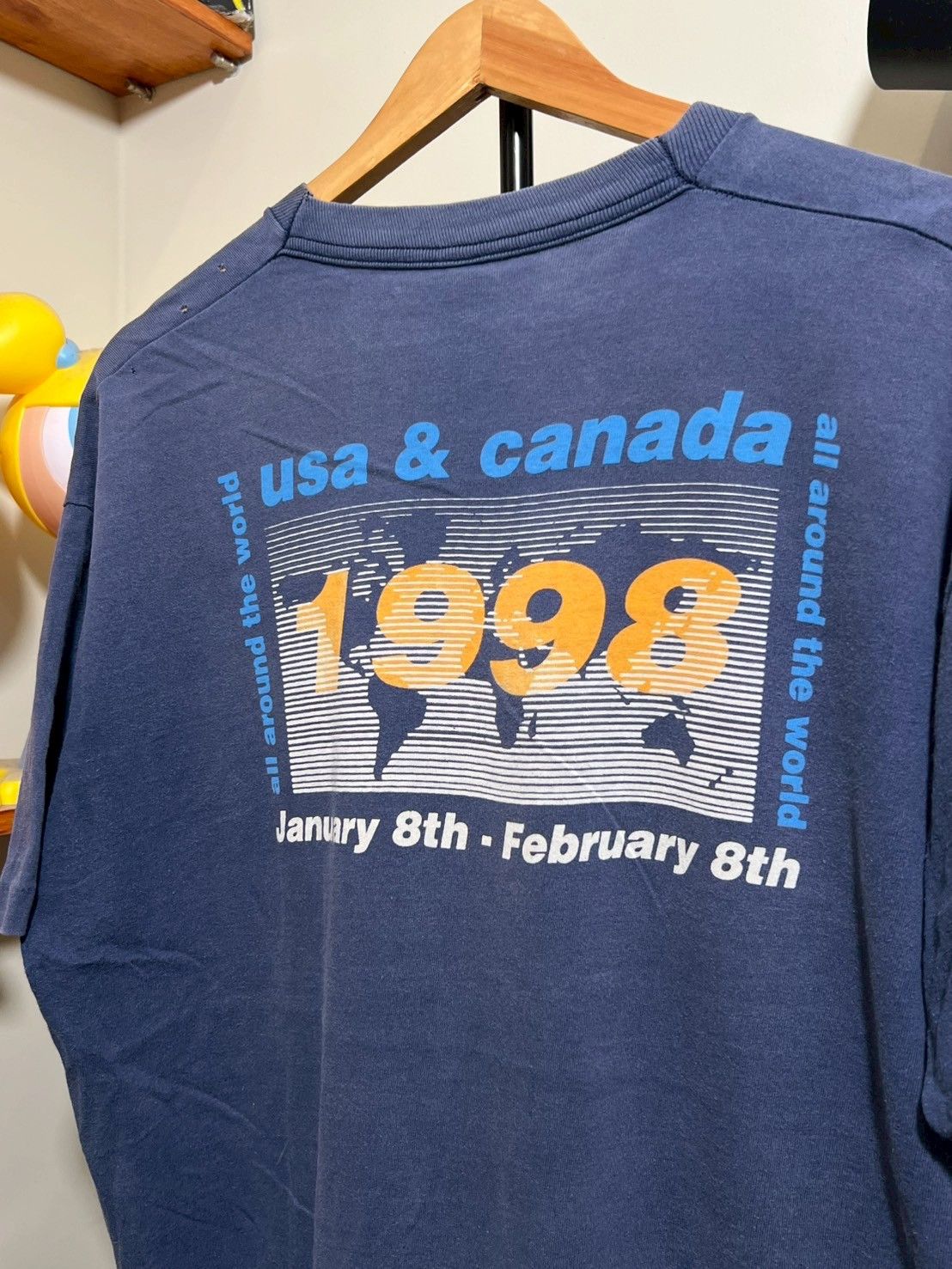 Band Tees × Vintage Vintage 1998's Oasis All Around The World USA Canada bnz02 Size US XL / EU 56 / 4 - 2 Thumbnail