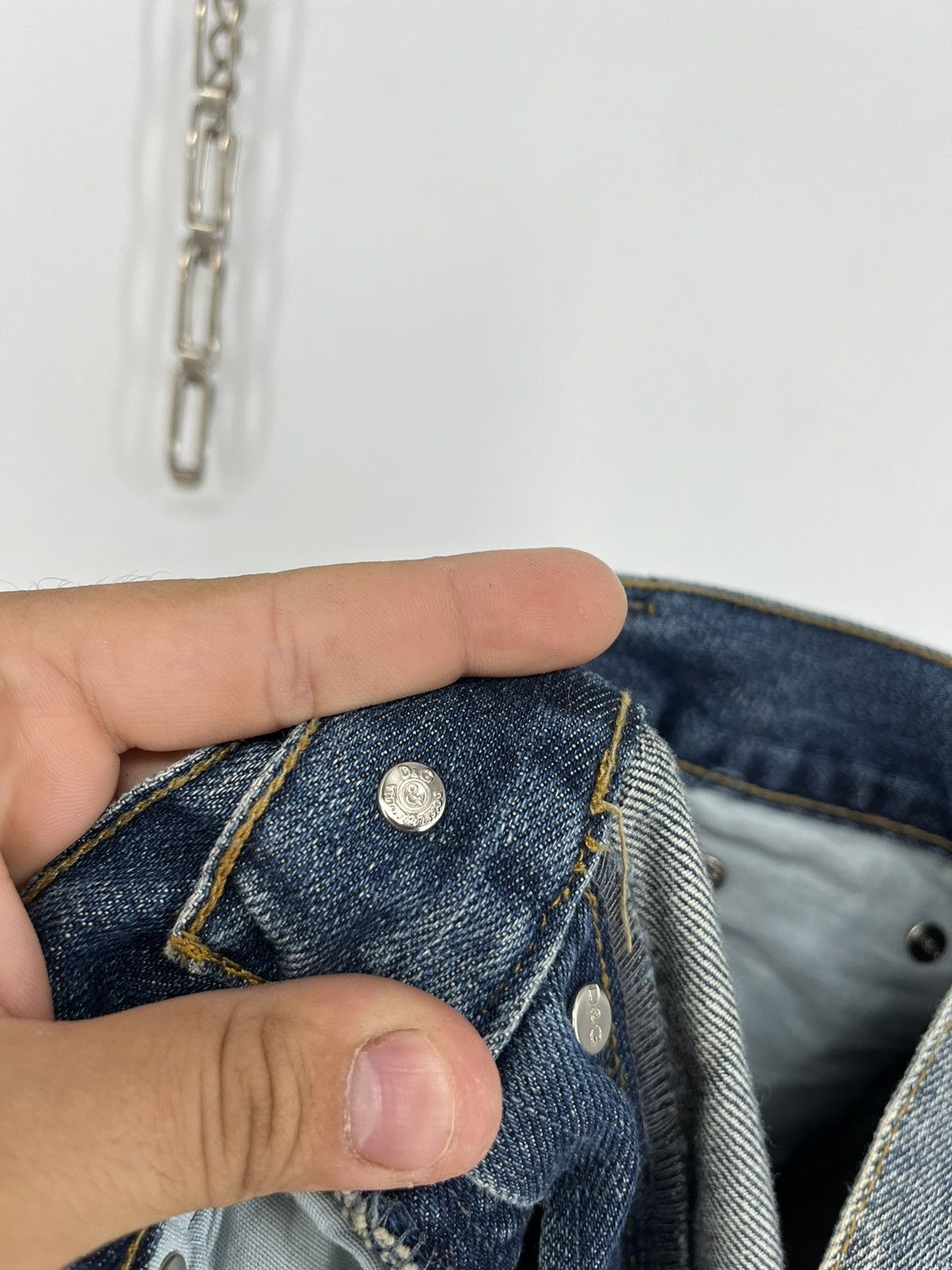 Dolce & Gabbana Vintage Dolce Gabbana Big Logo Distressed Denim Jeans W29 Size US 29 - 11 Thumbnail