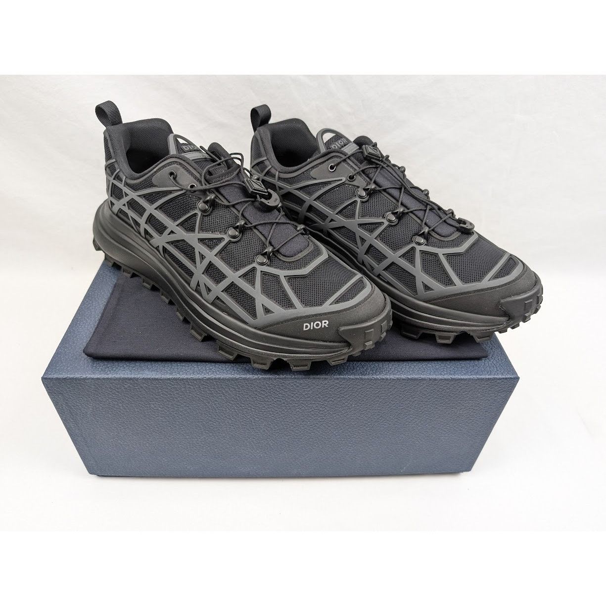 Dior o1rshd1 B31 Rubber Mesh Sneakers in Black Size US 12 / EU 45 - 19 Thumbnail