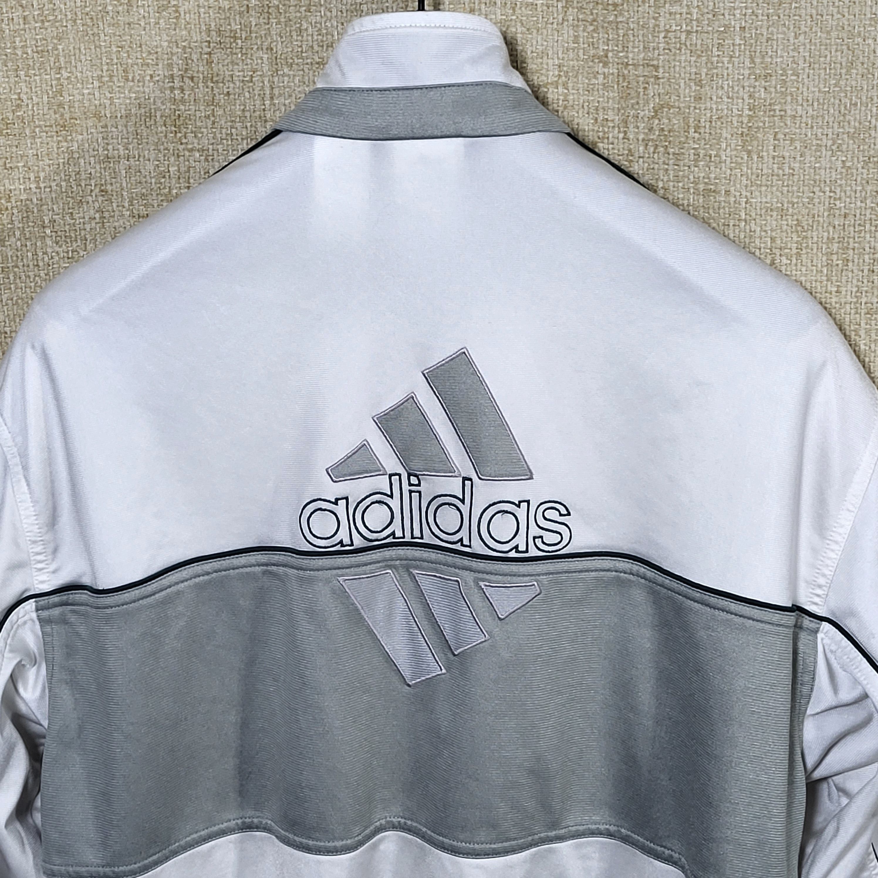 Adidas Adidas Y2K zip jacket size M but fit L Size US M / EU 48-50 / 2 - 5 Thumbnail