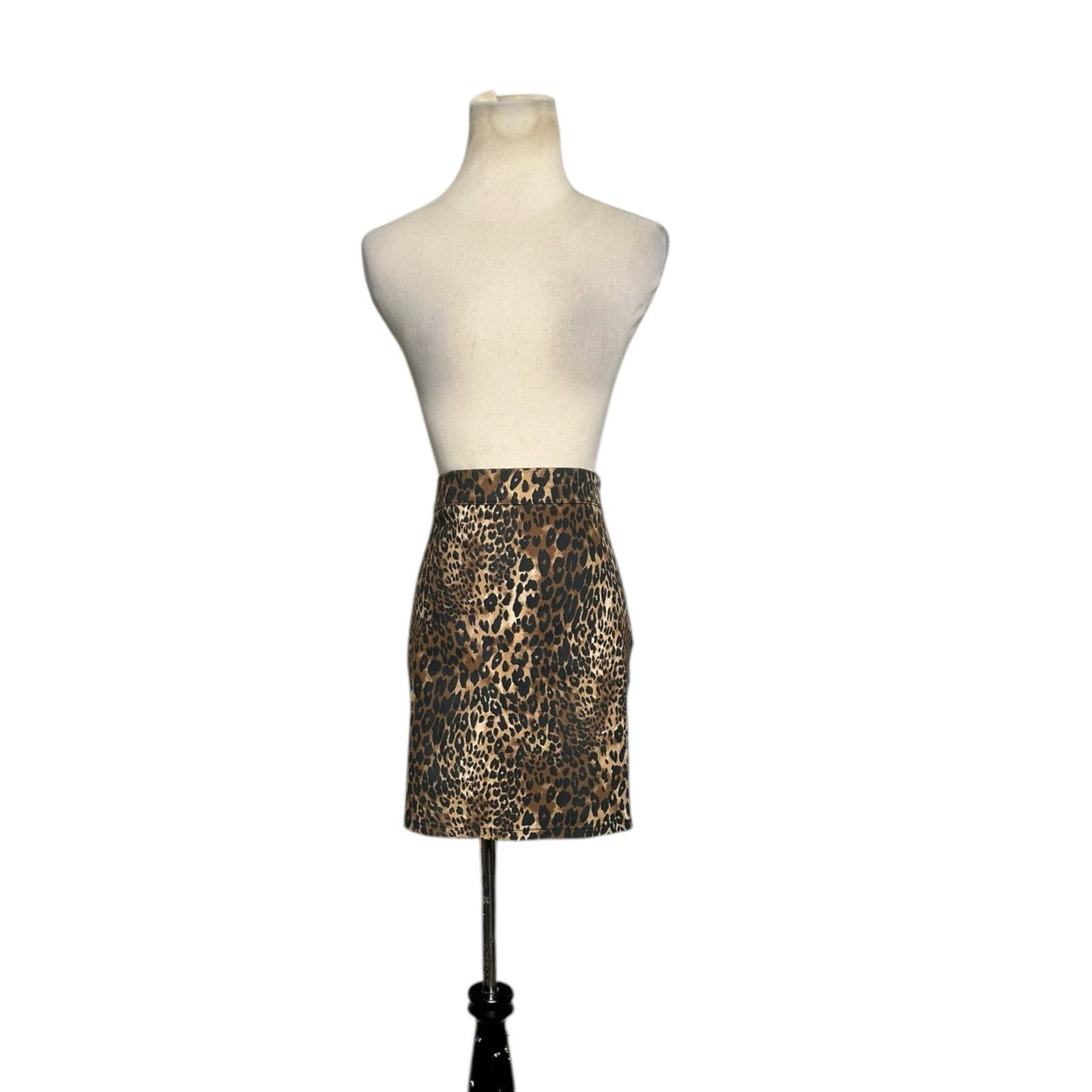 Forever 21 Forever 21 brown animal print mini skirt size Large Size 29" - 13 Thumbnail