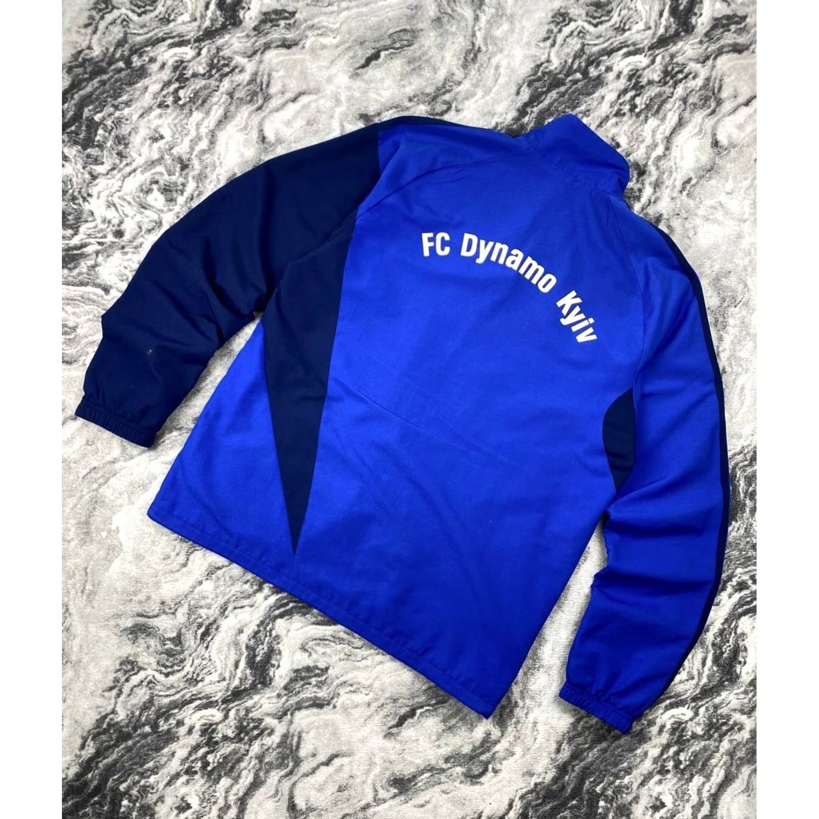 Adidas VINTAGE adidas Dynamo Kyiv Tracksuit Jacket And Pants Men Size M Blue Size 40R - 7 Thumbnail