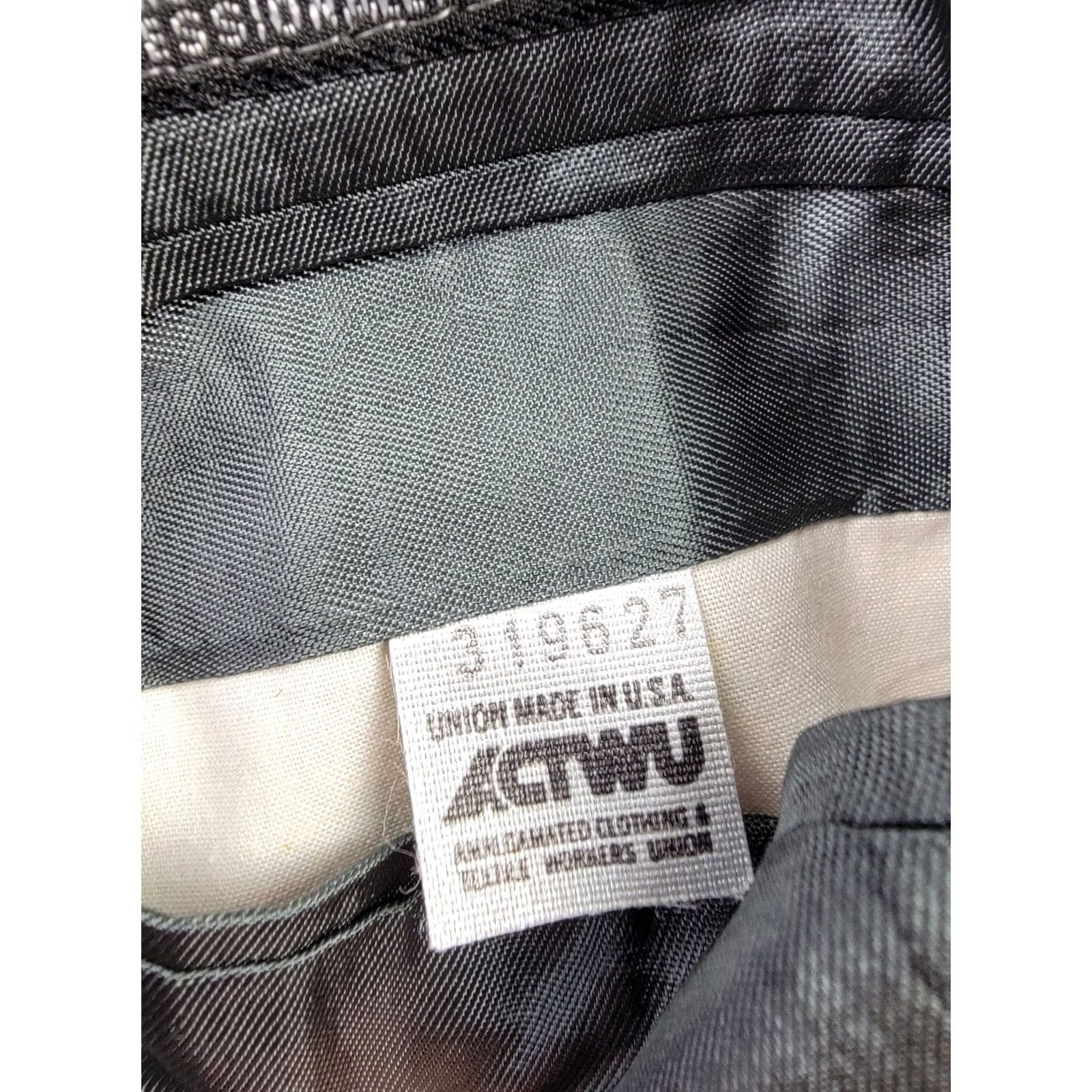 Vintage Nino Cerruti Rue Royale Suit Jacket Mens 42 R Gray Wool Single-Breasted 2-Button Notch Lapel Regular, Vintage: No, Dry Clean Only Size 42R - 7 Thumbnail