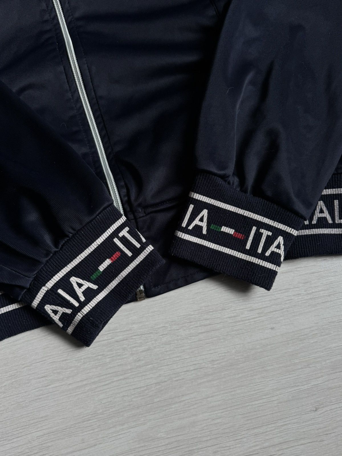 Vintage Vintage Italia Y2K Logo Track Jacket Size US M / EU 48-50 / 2 - 8 Thumbnail