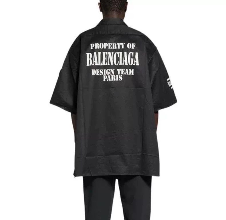 Balenciaga Balenciaga Black Letter Big Logo Printed Oversized Short S Size US L / EU 52-54 / 3 - 2 Thumbnail