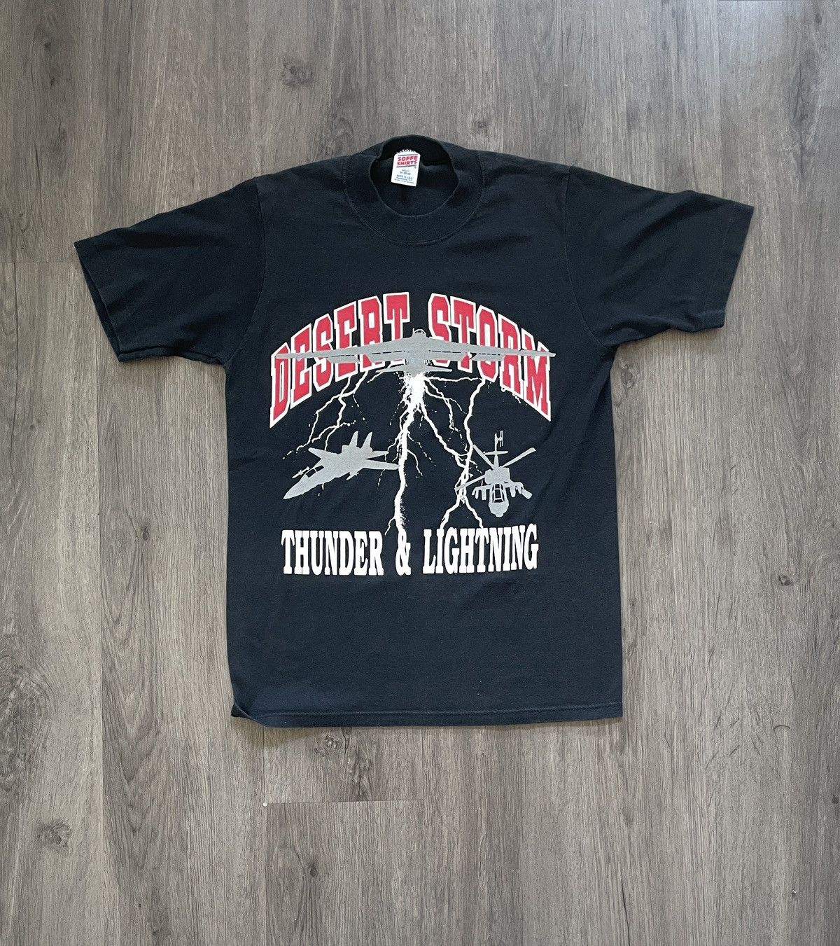 Vintage Vintage “Desert Storm Thunder & Lightning” T-shirt (Sz. M) Size US XL / EU 56 / 4 - 1 Thumbnail