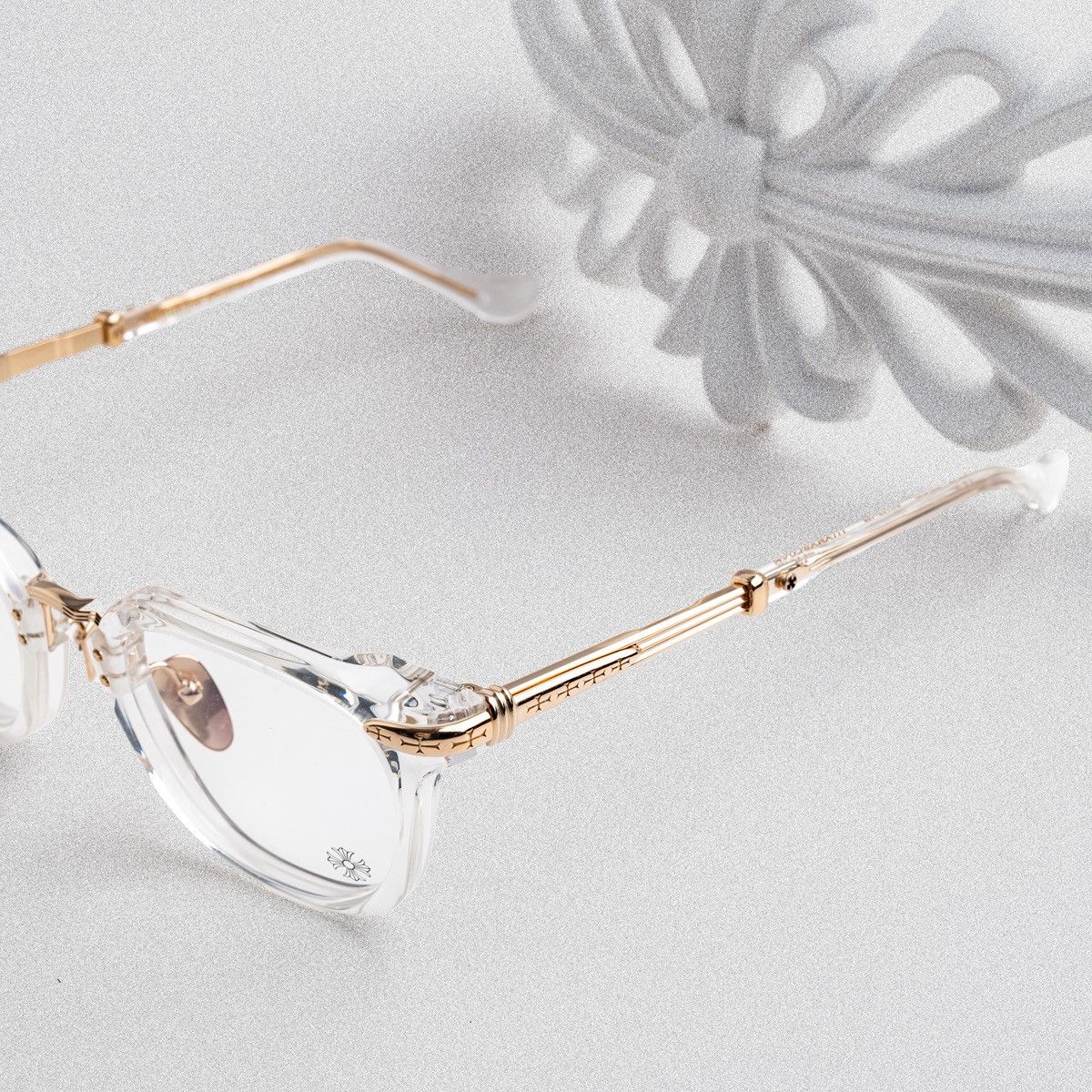 Chrome Hearts CHROME HEARTS TITANASLUVR CRYSTAL/GOLD PLATED GLASSES Size ONE SIZE - 3 Thumbnail