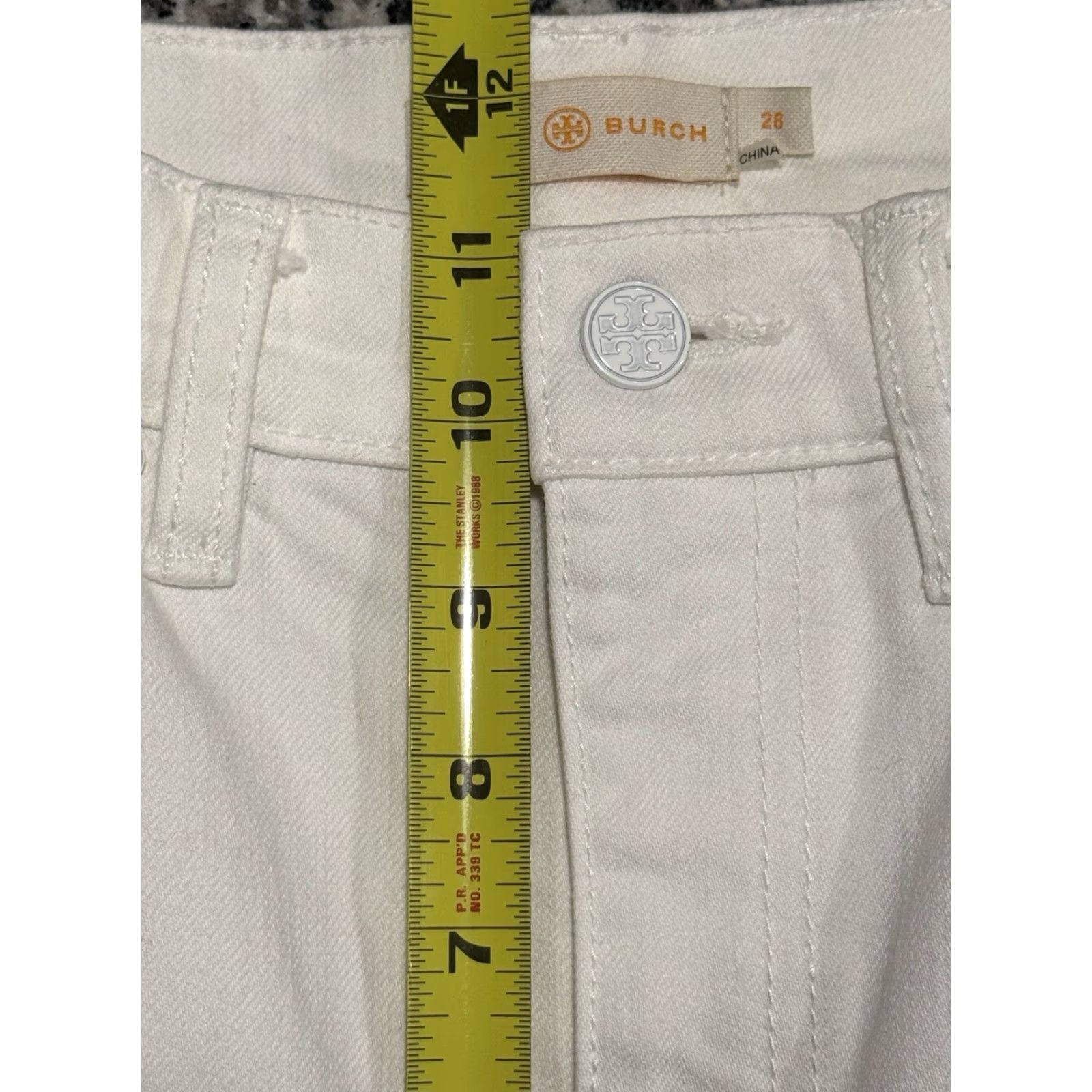 Tory Burch TORY BURCH Kiera White Cropped Jeans Women’s Size 28 30W 25L Eyelet Hem Regular Fit Size 28" / US 6 / IT 42 - 3 Thumbnail