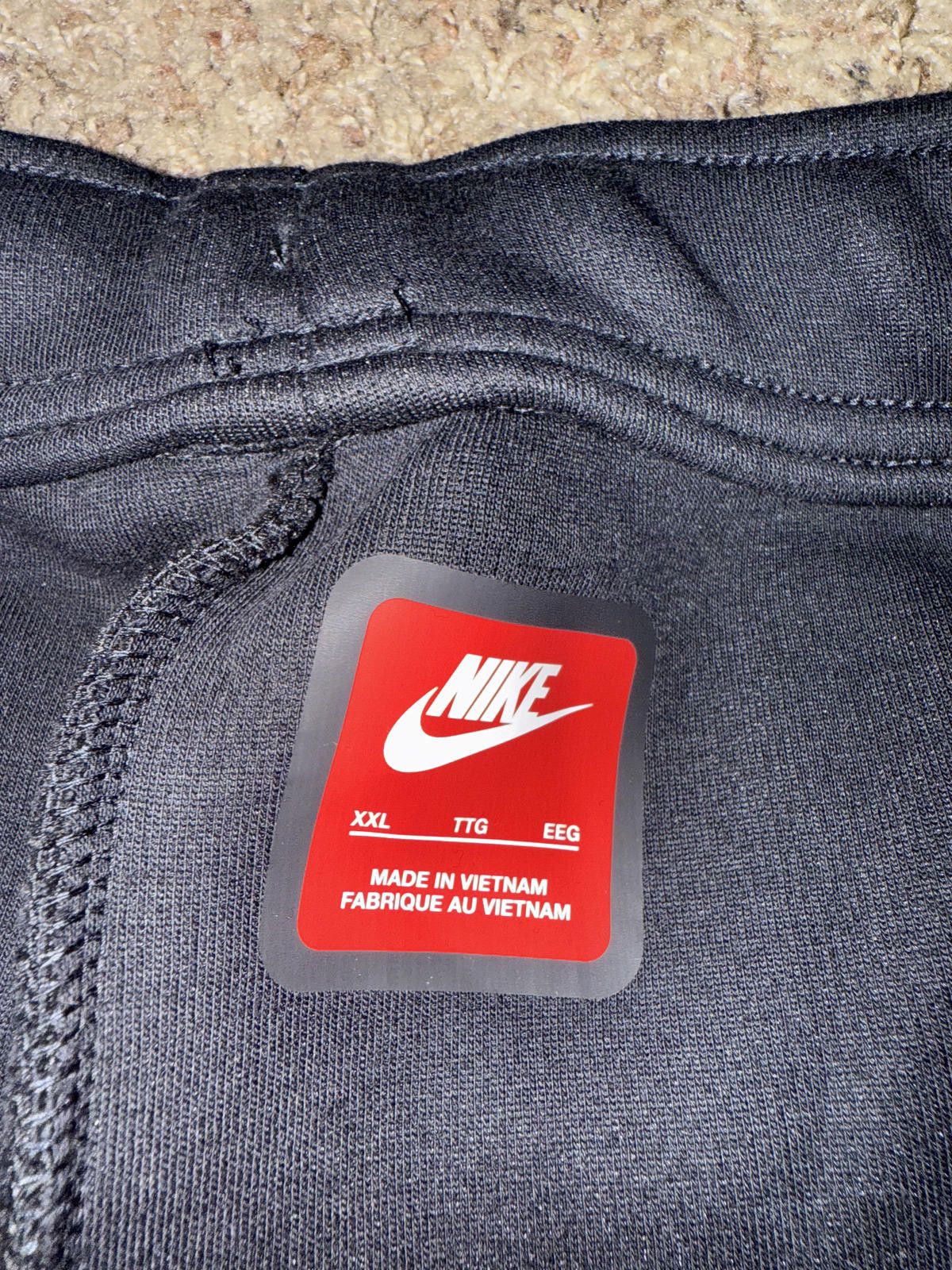 Nike Nike Tech Men's Fleece Loose-Fit Open Hem Pants Size US 40 / EU 56 - 8 Thumbnail