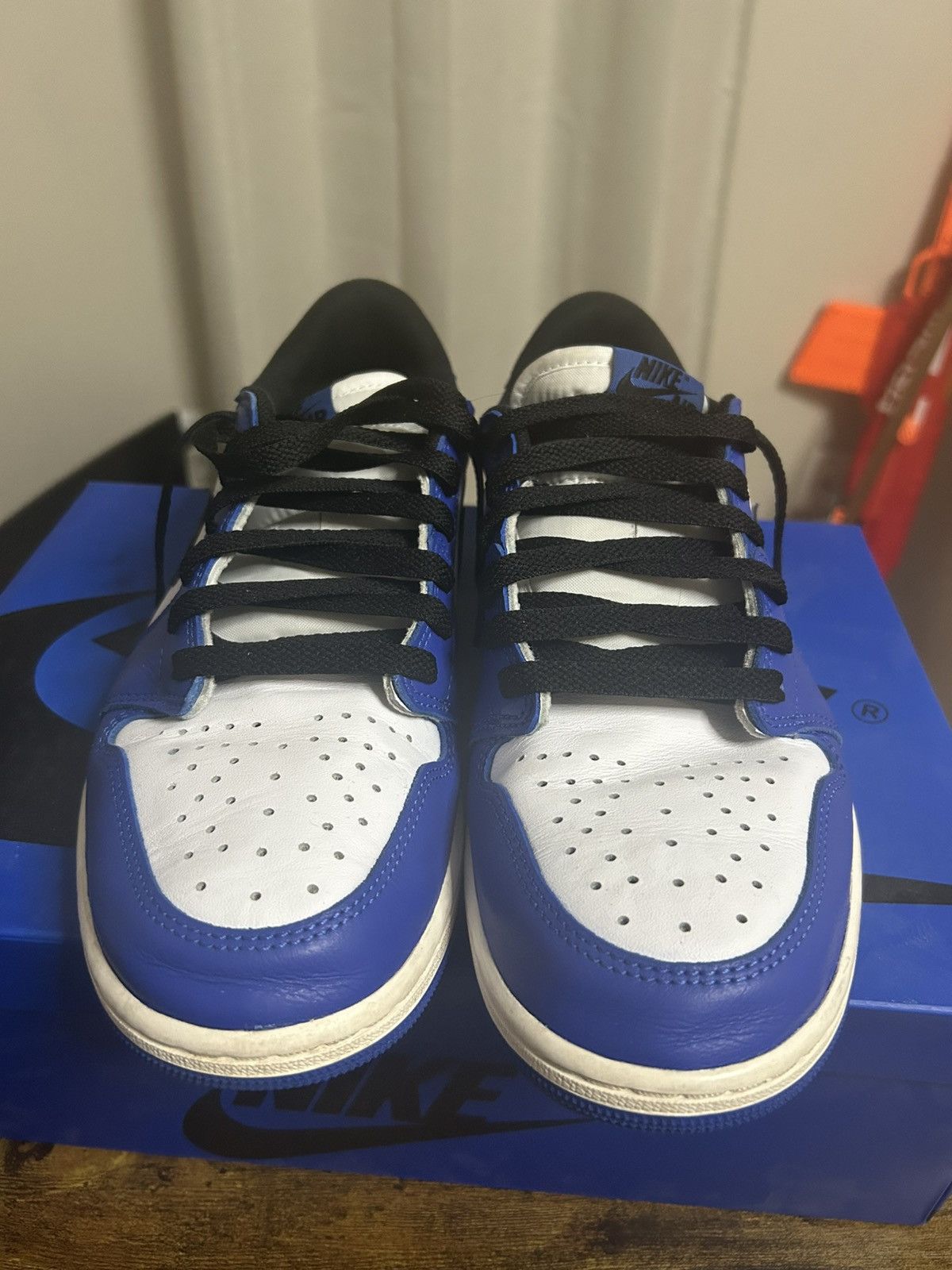 Jordan Brand Jordan 1 low game royal Size US 10 / EU 43 - 2 Thumbnail